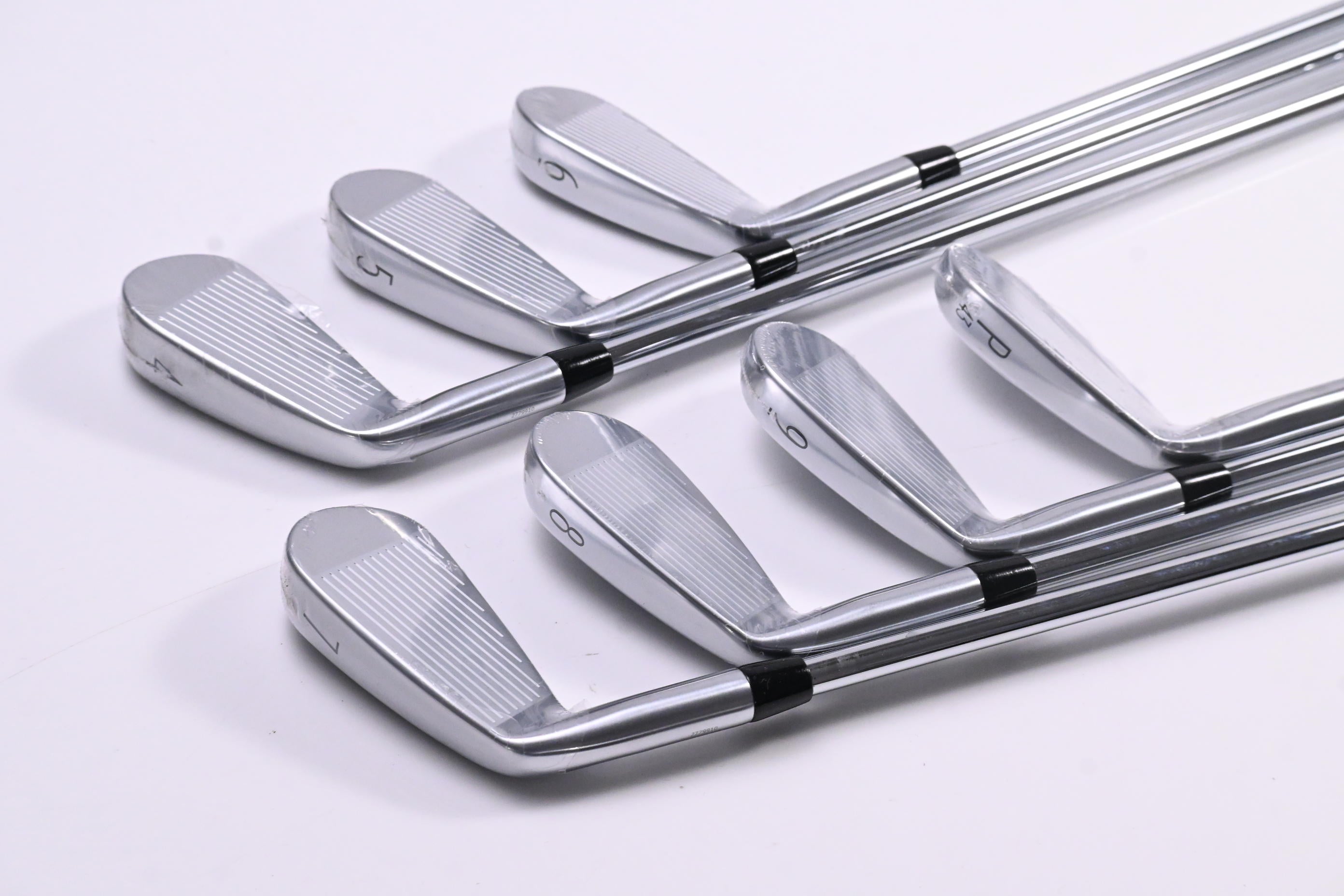 Titleist T250 2025 Irons / 4-PW / Regular Flex True Temper AMT Red Shafts