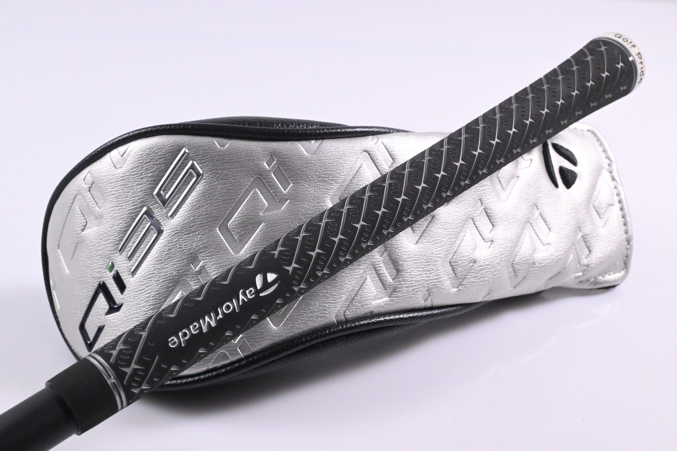 Taylormade Qi35 Max Lite #5 Hybrid / 27 Degree / Senior Flex Vanquish 5 Shaft