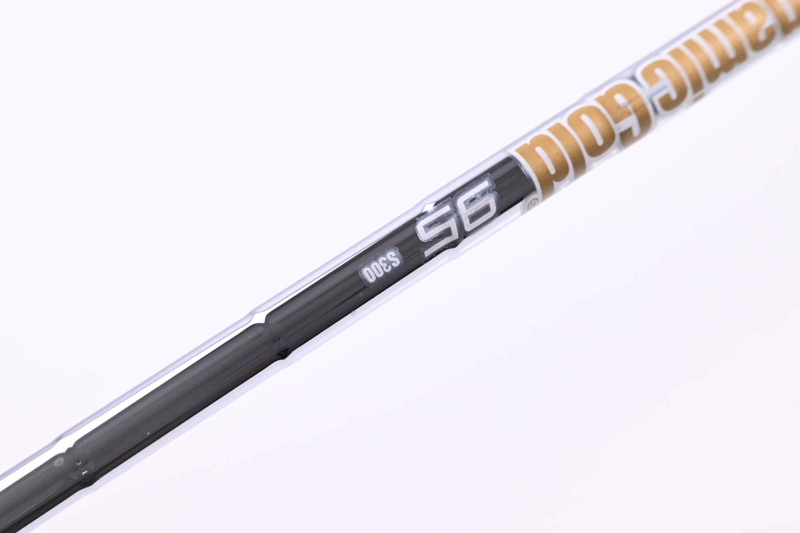 Mizuno Pro 245 #4 Iron / 21.5 Degree / Stiff Flex Dynamic Gold 95 S300 Shaft