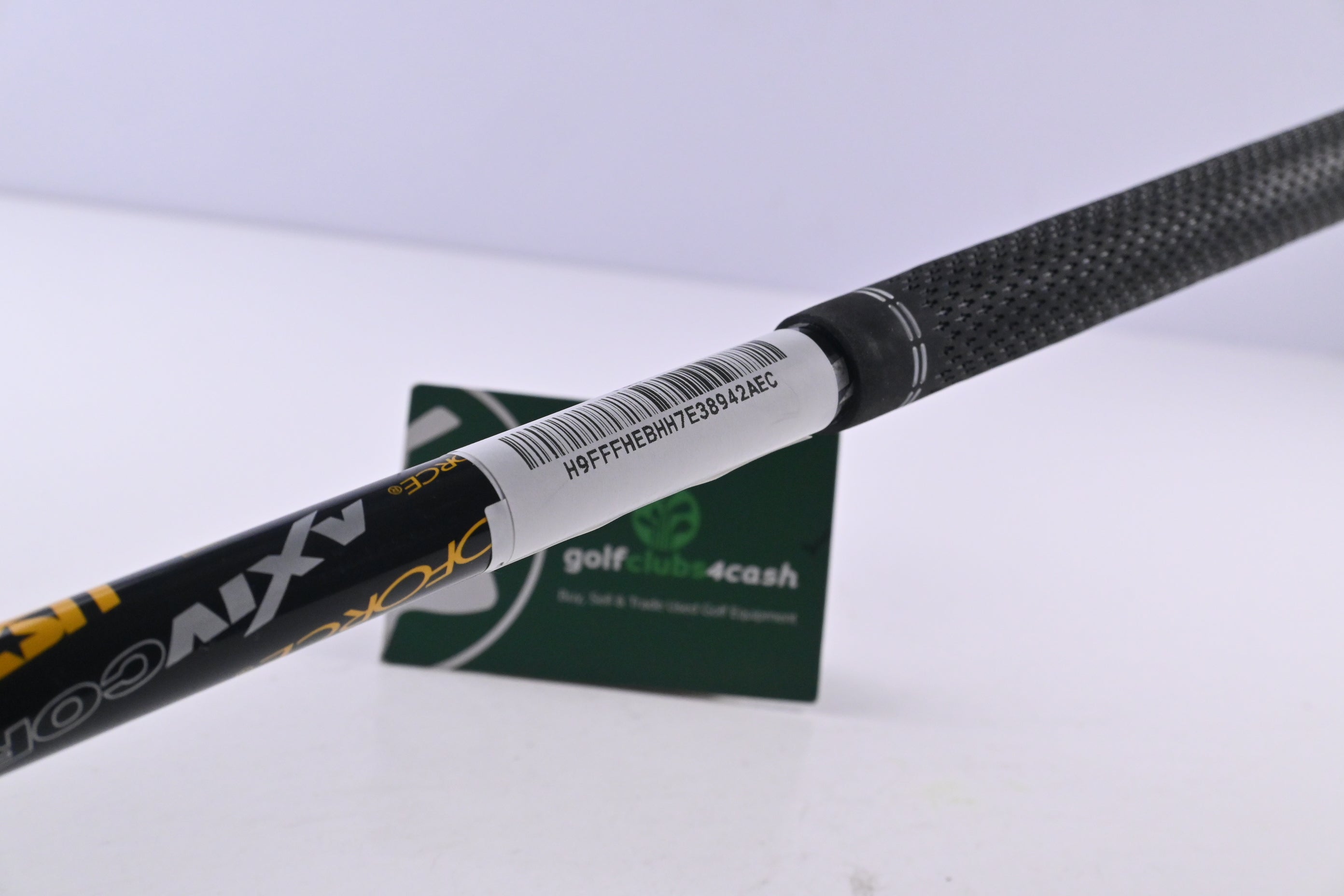 Titleist 910 F #3 Wood / 15 Degree / Regular Flex UST ProForce AxivCore 59