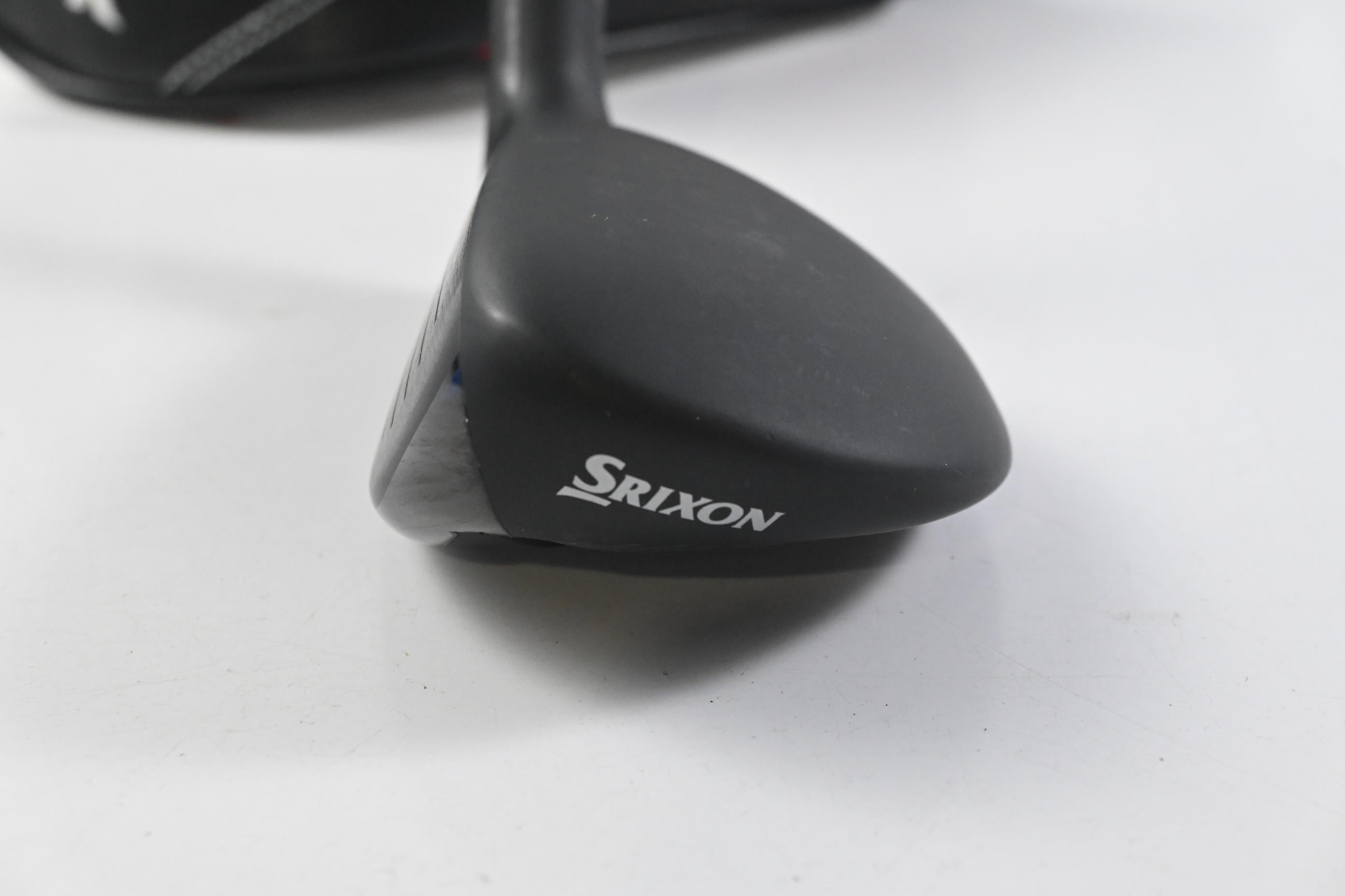 Left Hand Srixon ZX Mk II 2023 #4 Hybrid / 22 Degree / Regular Flex Hzrdus Smoke