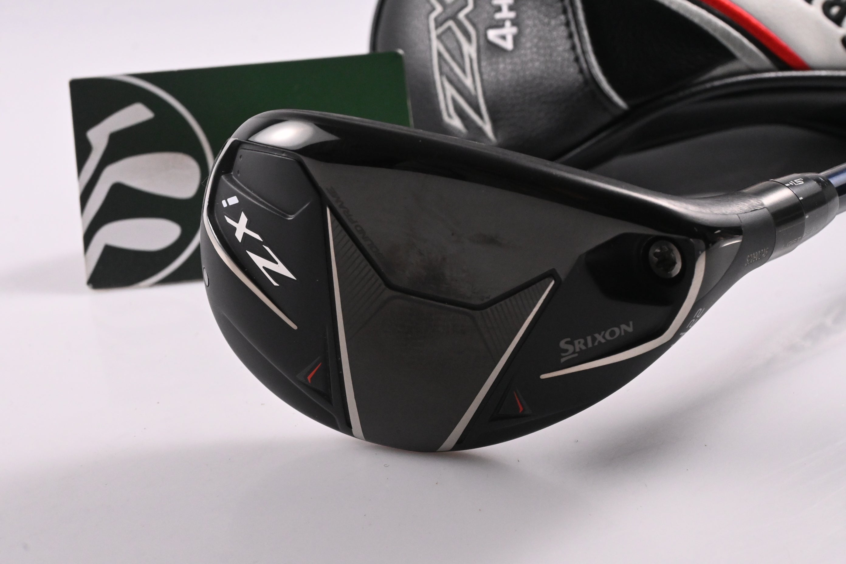 Srixon ZXi #4 Hybrid / 22 Degree / Regular Flex Fujikura Ventus TR Blue 7 Shaft