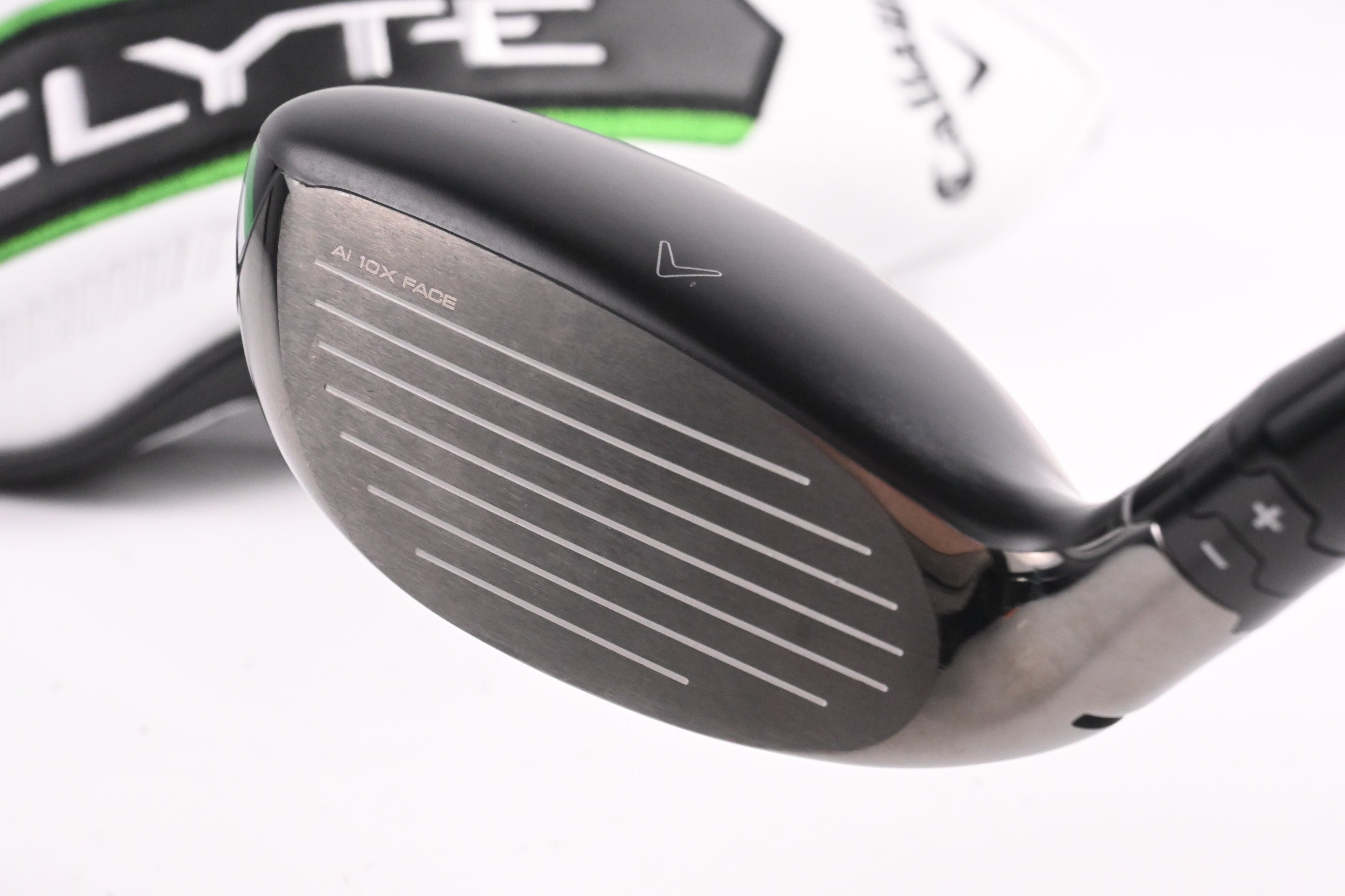 Callaway Elyte X #4 Hybrid / 21 Degree / Regular Flex Denali Charcoal 60 Shaft