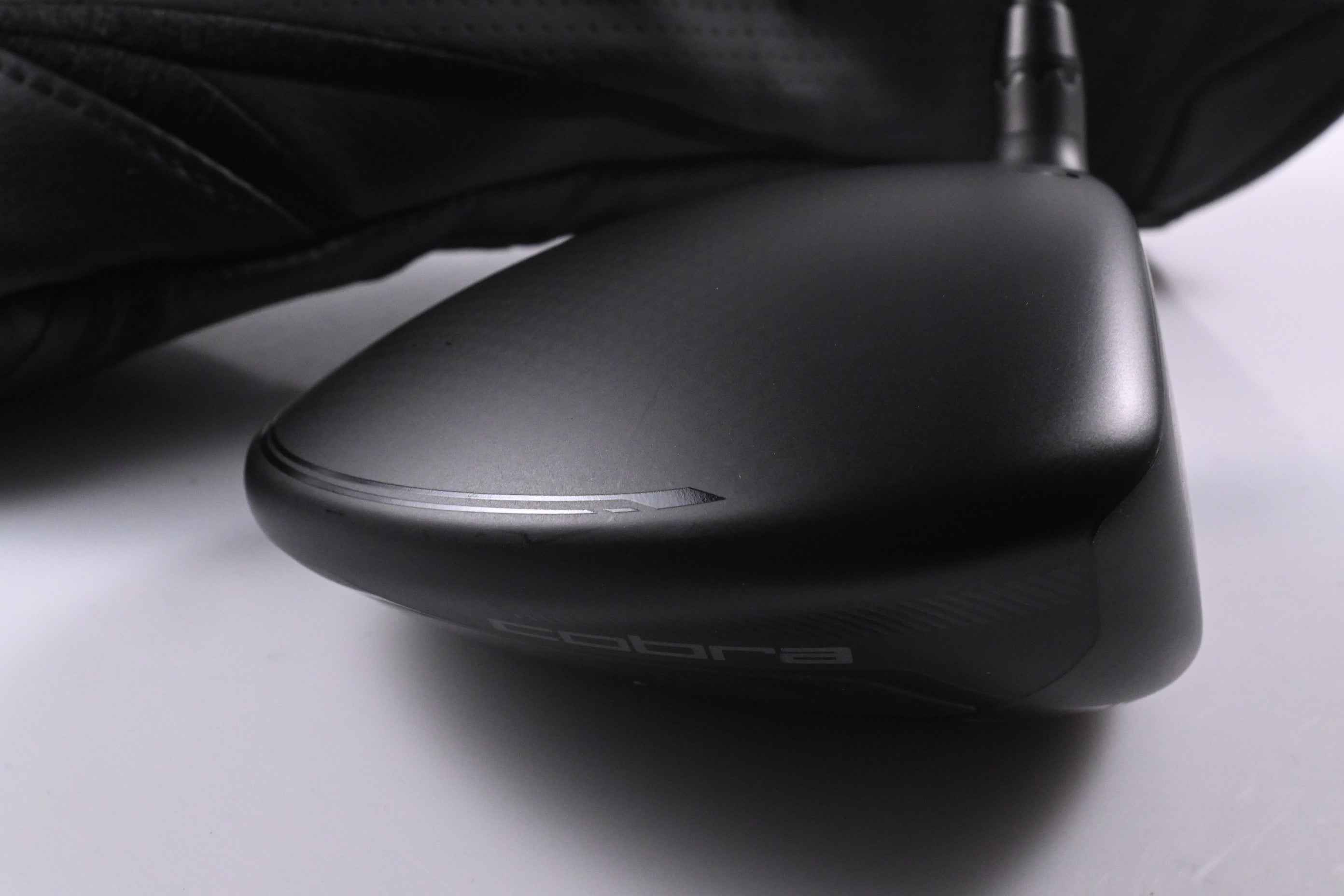 Cobra Darkspeed X Driver / 9 Degree / Stiff Flex Aldila NV 70 Shaft