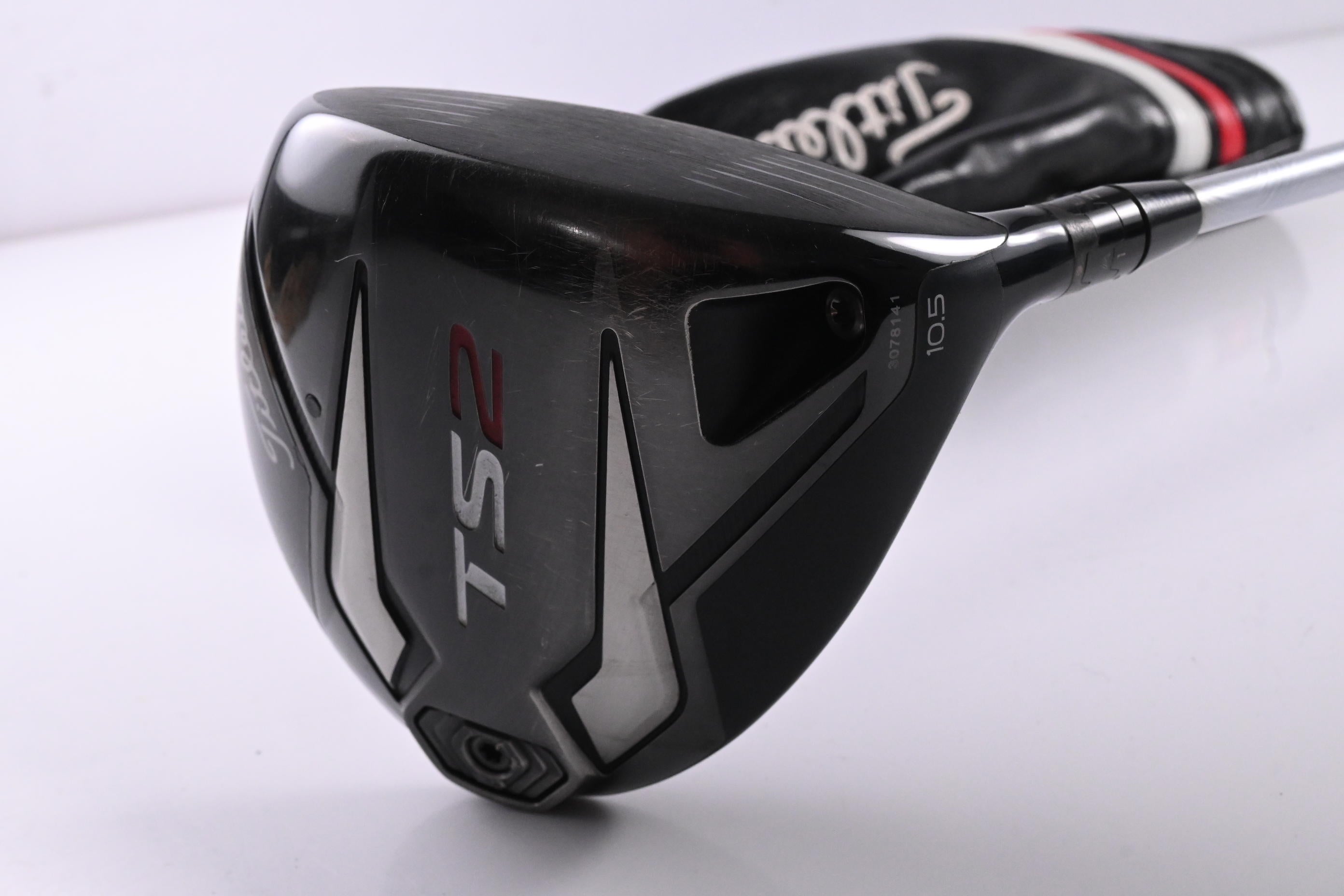 Titleist TS2 Driver / 10.5 Degree / Stiff Flex Evenflow Black T-1100 65 Shaft