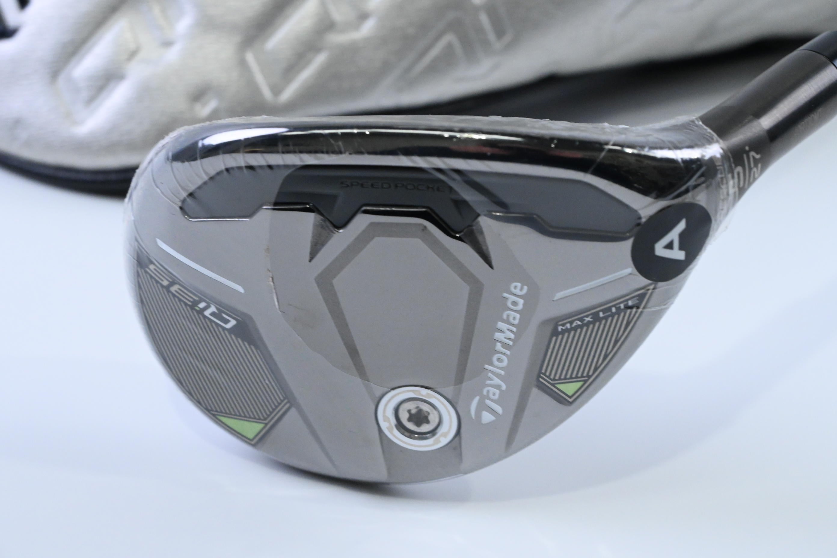 Taylormade Qi35 Max Lite #5 Hybrid / 27 Degree / Senior Flex Vanquish 5 Shaft