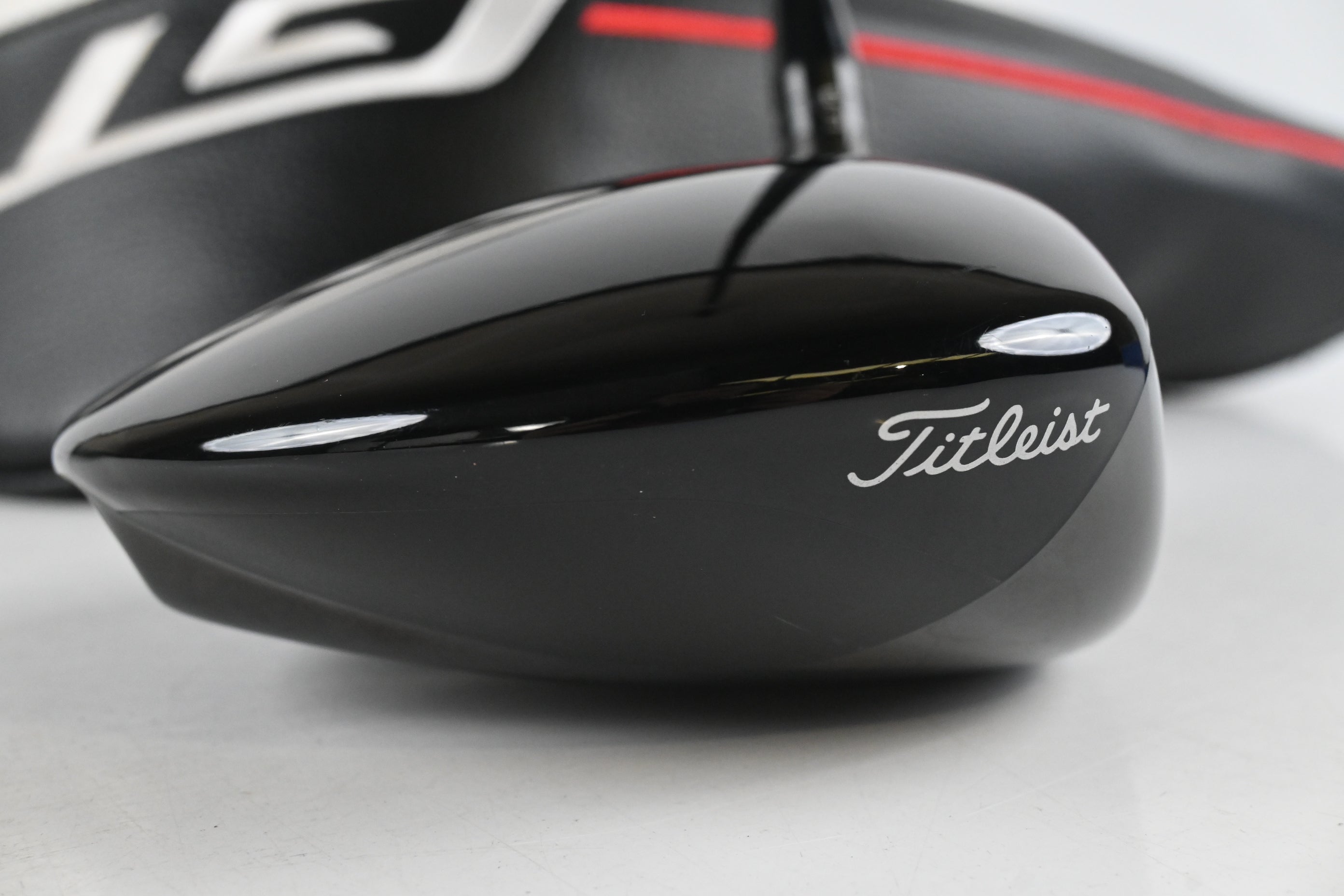 Titleist GT1 Driver / 10 Degree / Stiff Flex Tensei 1K Blue 55 Shaft