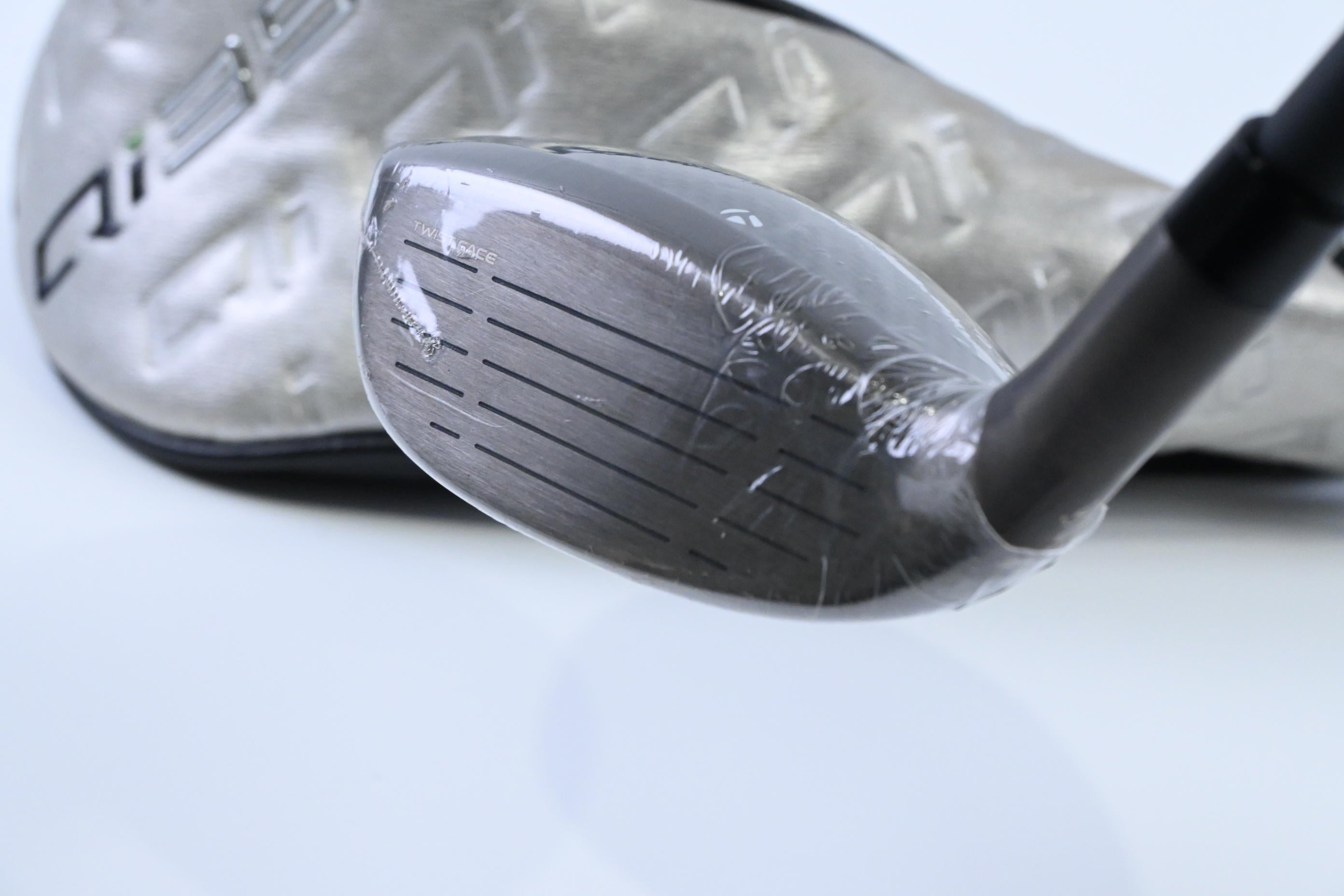 Taylormade Qi35 Max Lite #5 Hybrid / 27 Degree / Senior Flex Vanquish 5 Shaft