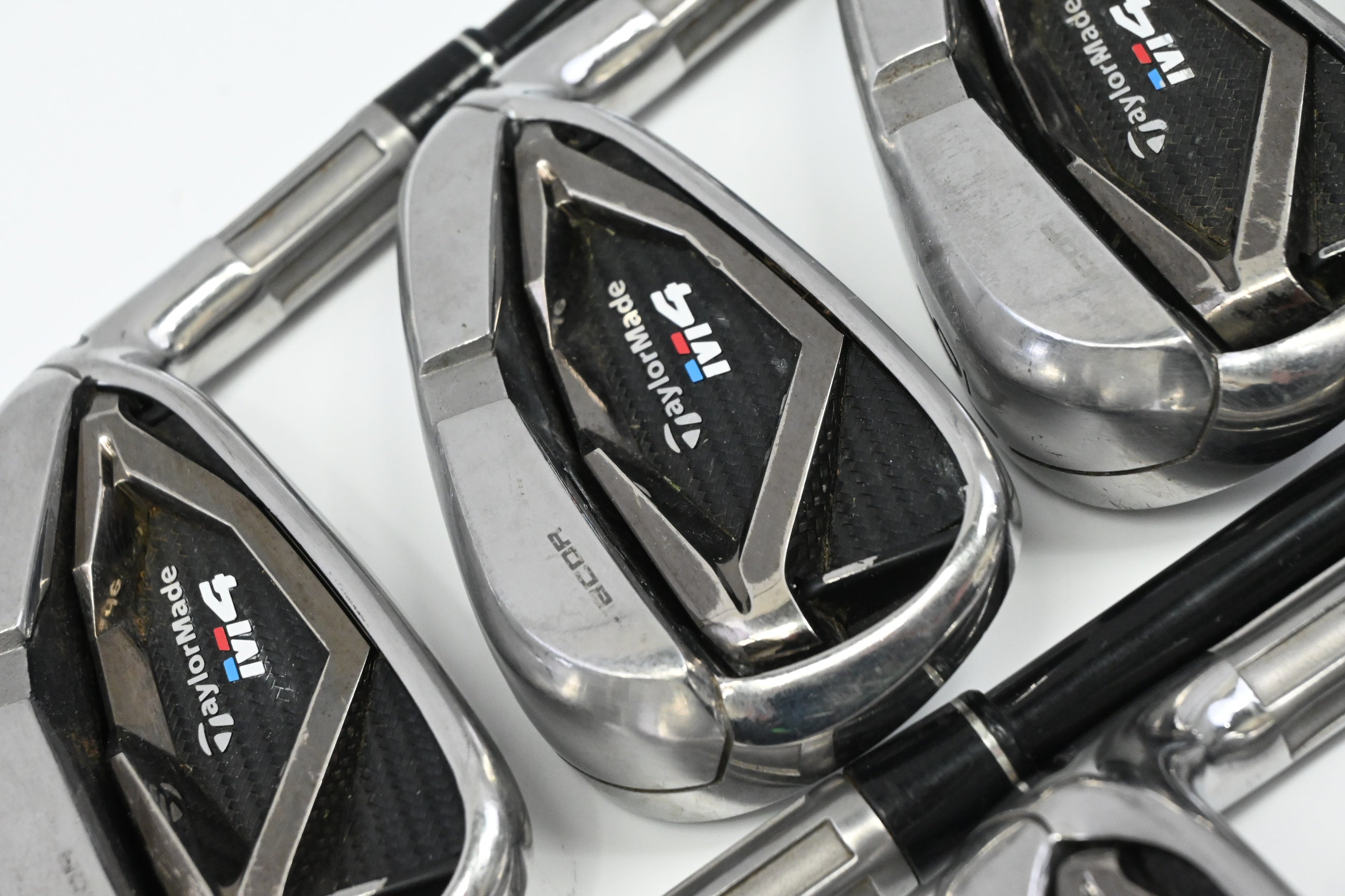 Taylormade M4 Irons / 4-PW+SW / Stiff Flex Fujikura Atmos Red 7 Shafts