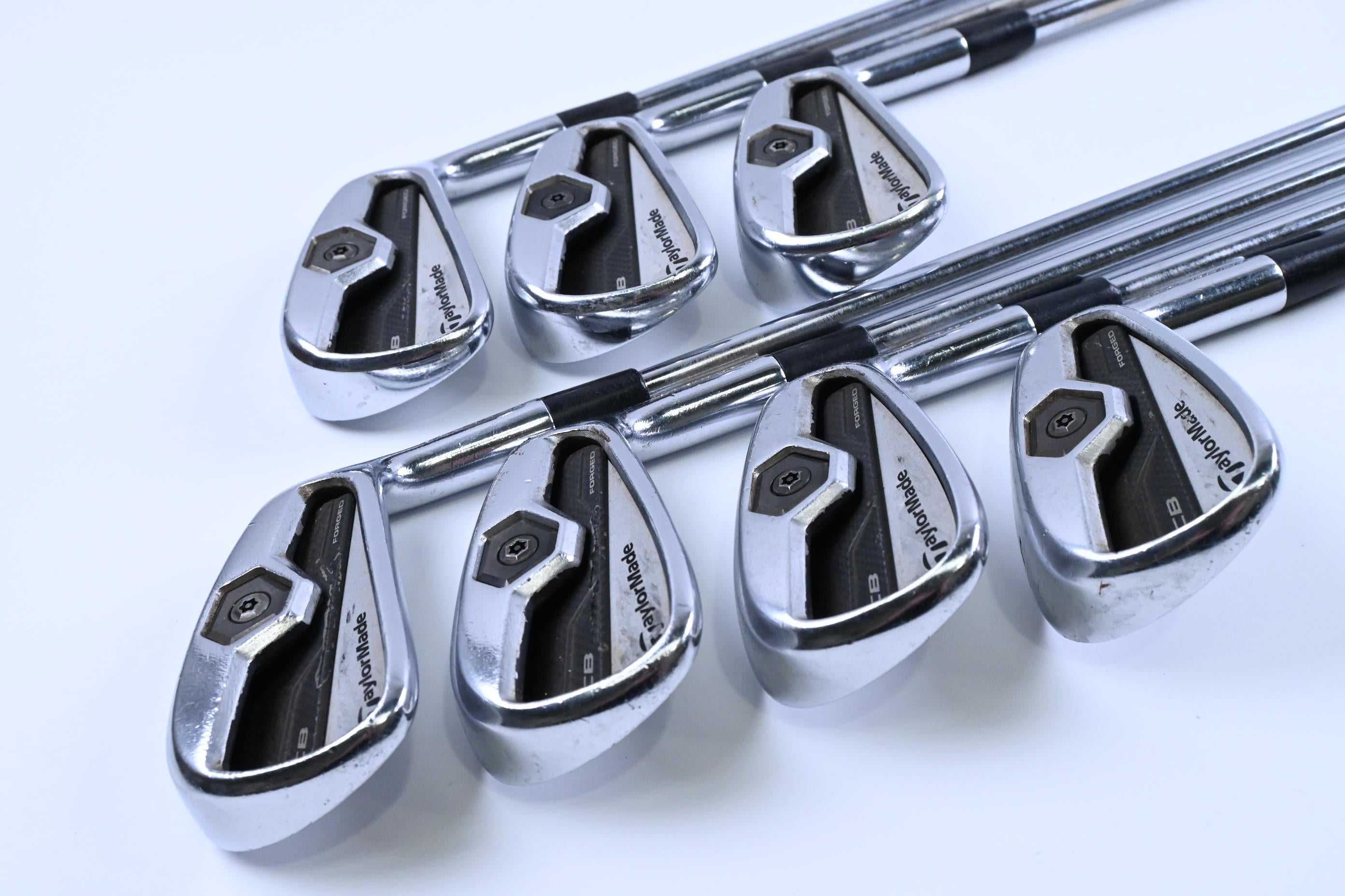 Taylormade Tour Preferred CB 2011 Irons / 4-PW / Regular Flex Dynamic Gold XP