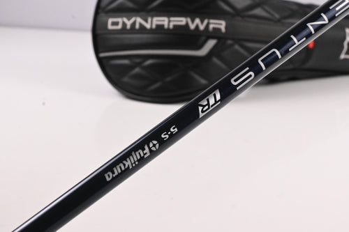 Wilson DYNAPWR Carbon Driver / 9 Degree / Stiff Flex Ventus TR Blue 5 Shaft