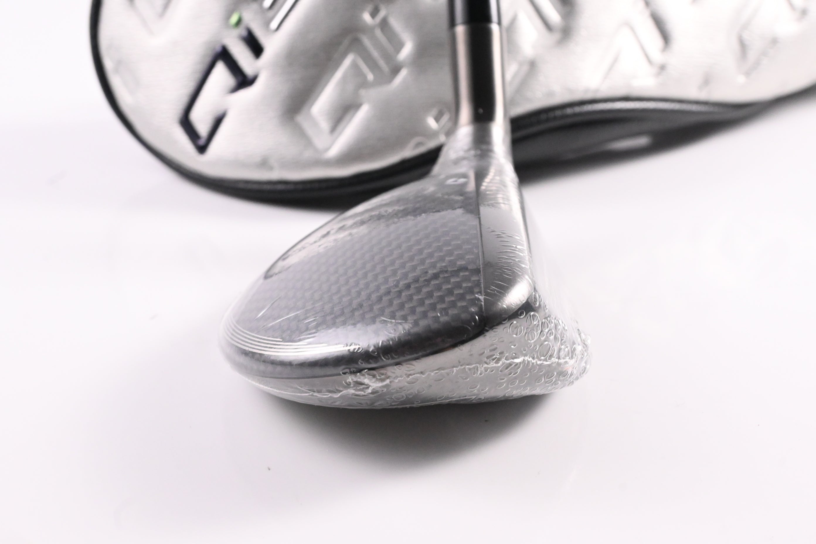 Taylormade Qi35 Max Lite #5 Hybrid / 27 Degree / Senior Flex Vanquish 5 Shaft