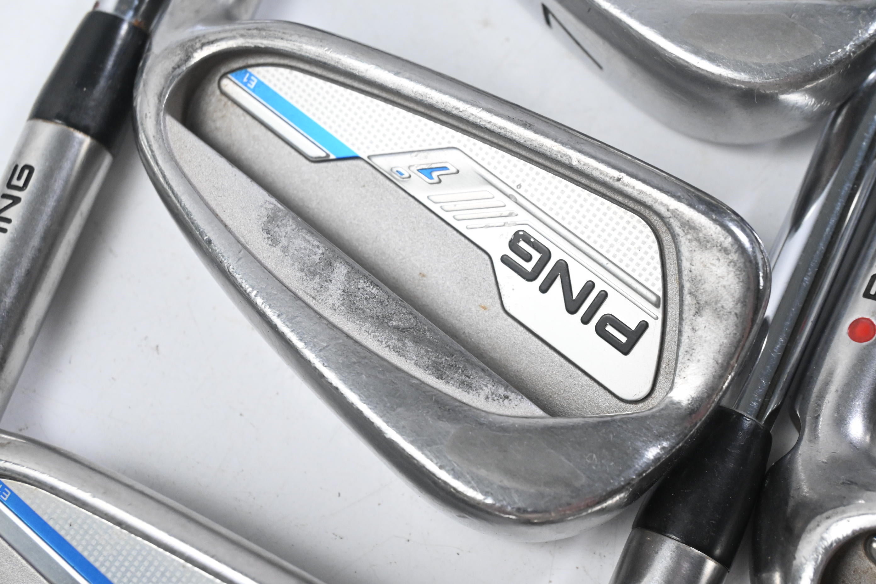 Ping i-Series E1 Irons / 5-PW / Red Dot / Regular Flex Ping CFS Distance Shafts