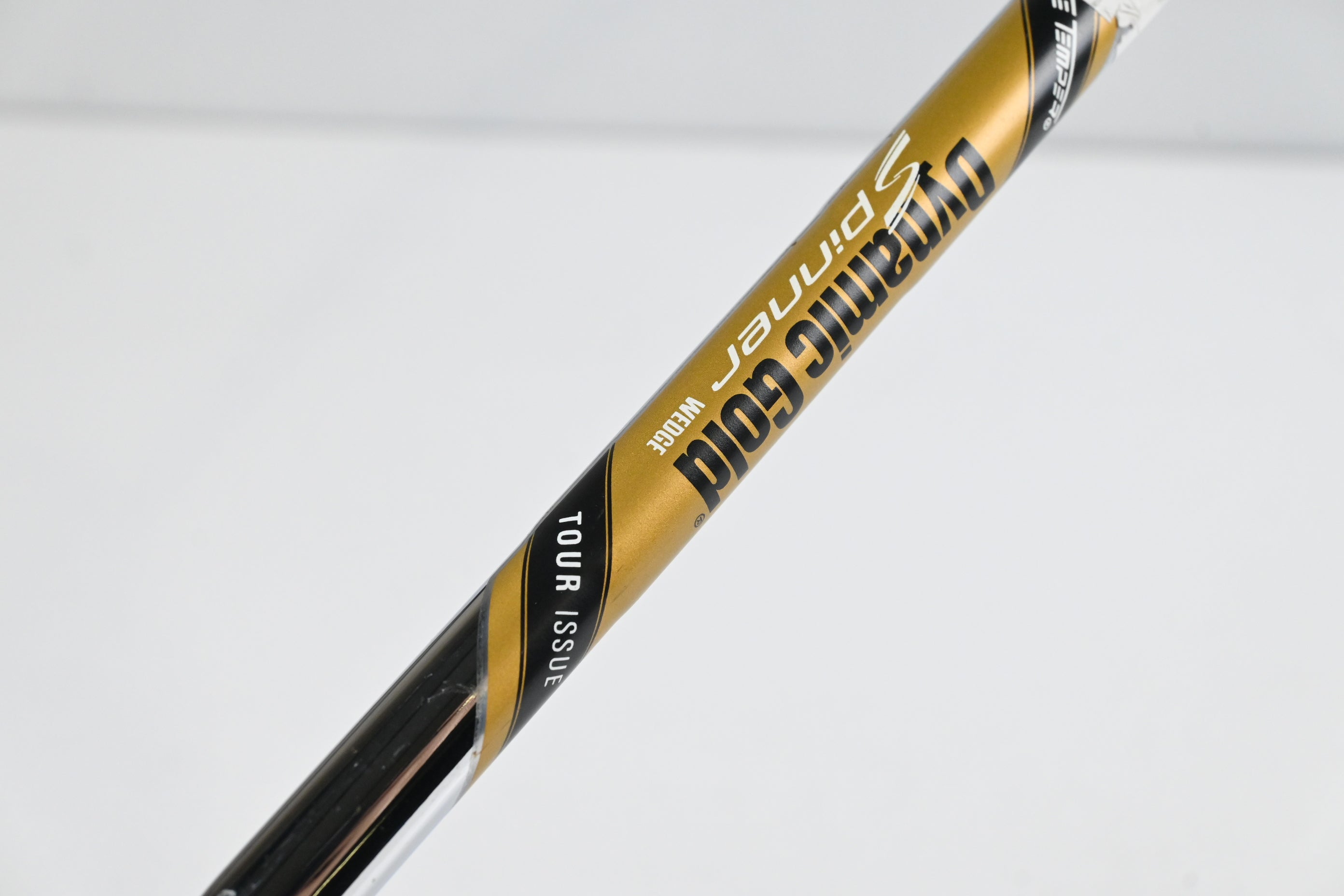 Cleveland RTX ZipCore Gap Wedge / 52 Degree / Wedge Flex Dynamic Gold Spinner