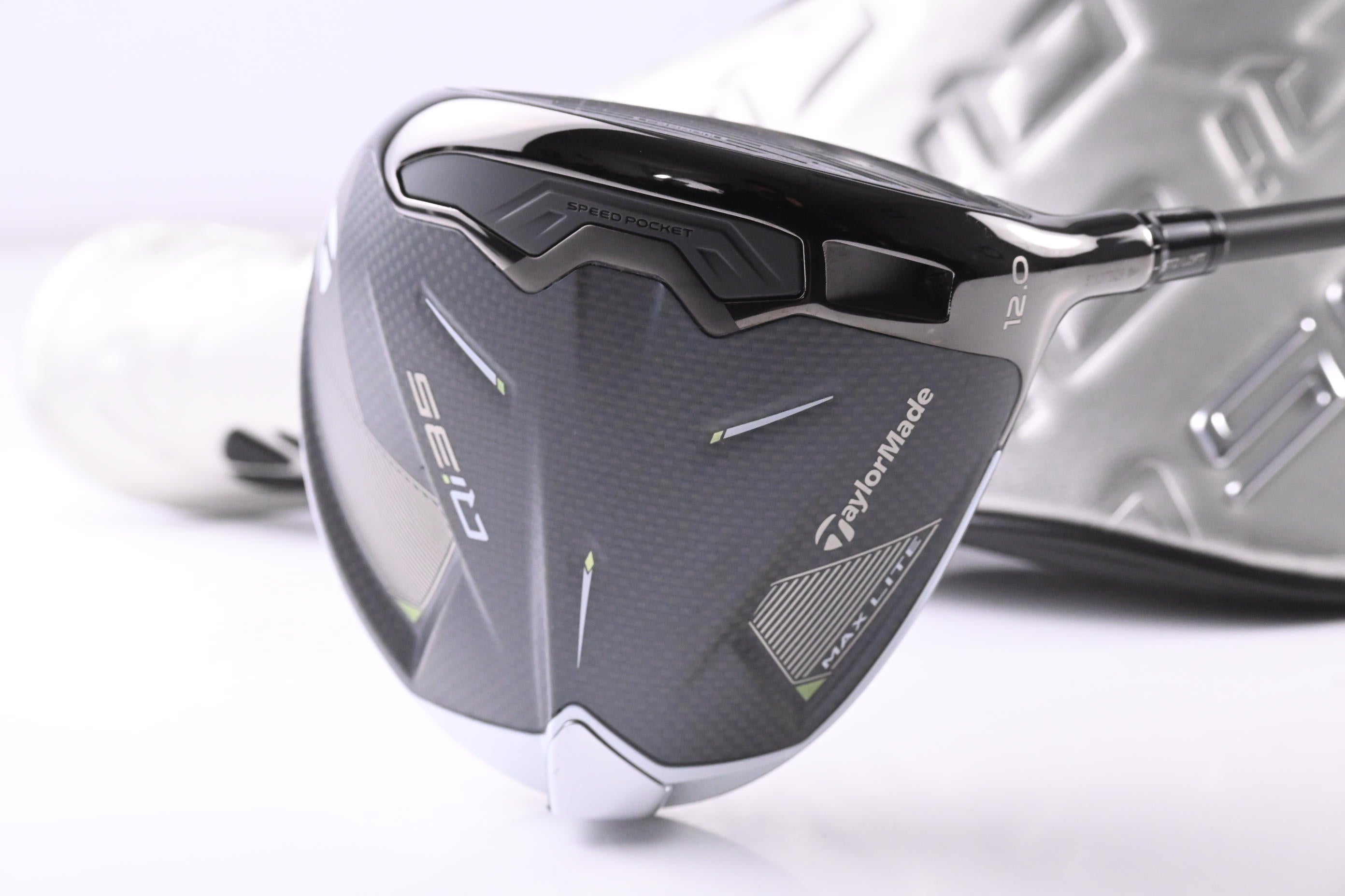 Taylormade Qi35 Max Lite Driver / 12 Degree / Regular Flex Vanquish 4 Shaft
