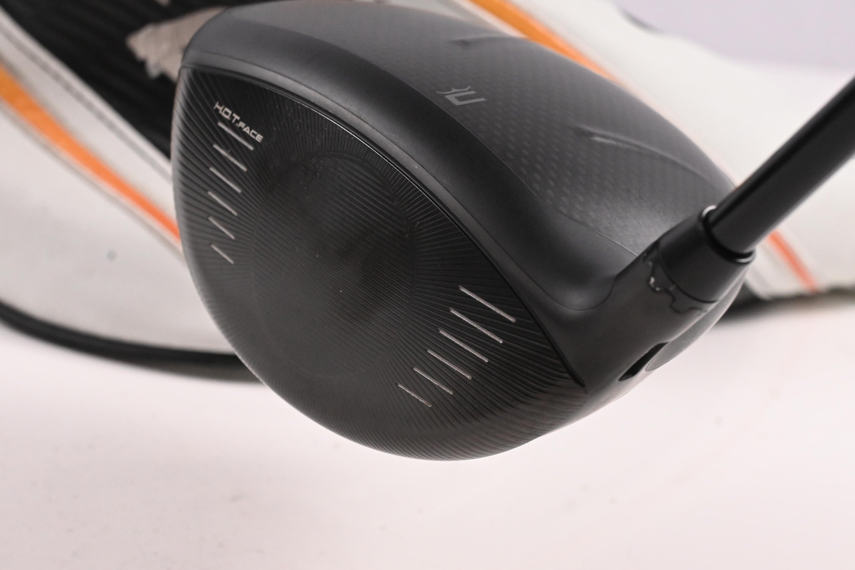 Cobra LTDx Driver / 10.5 Degree / Stiff Flex Tensei AV White  65 Shaft