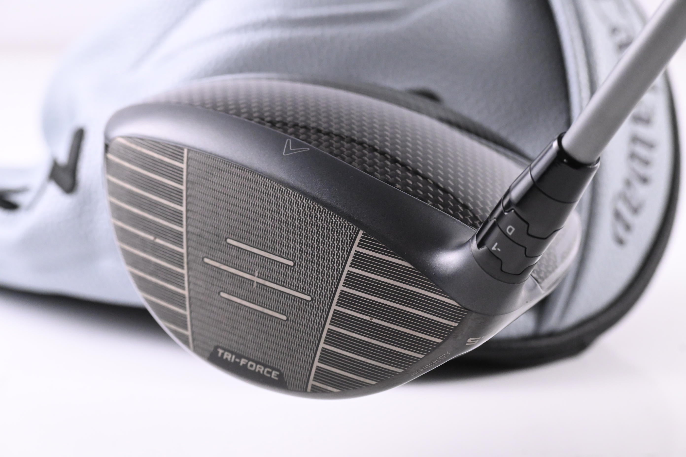 Callaway Quantum Max D Driver / 10.5 Degree / Regular Flex Denali Silver 50