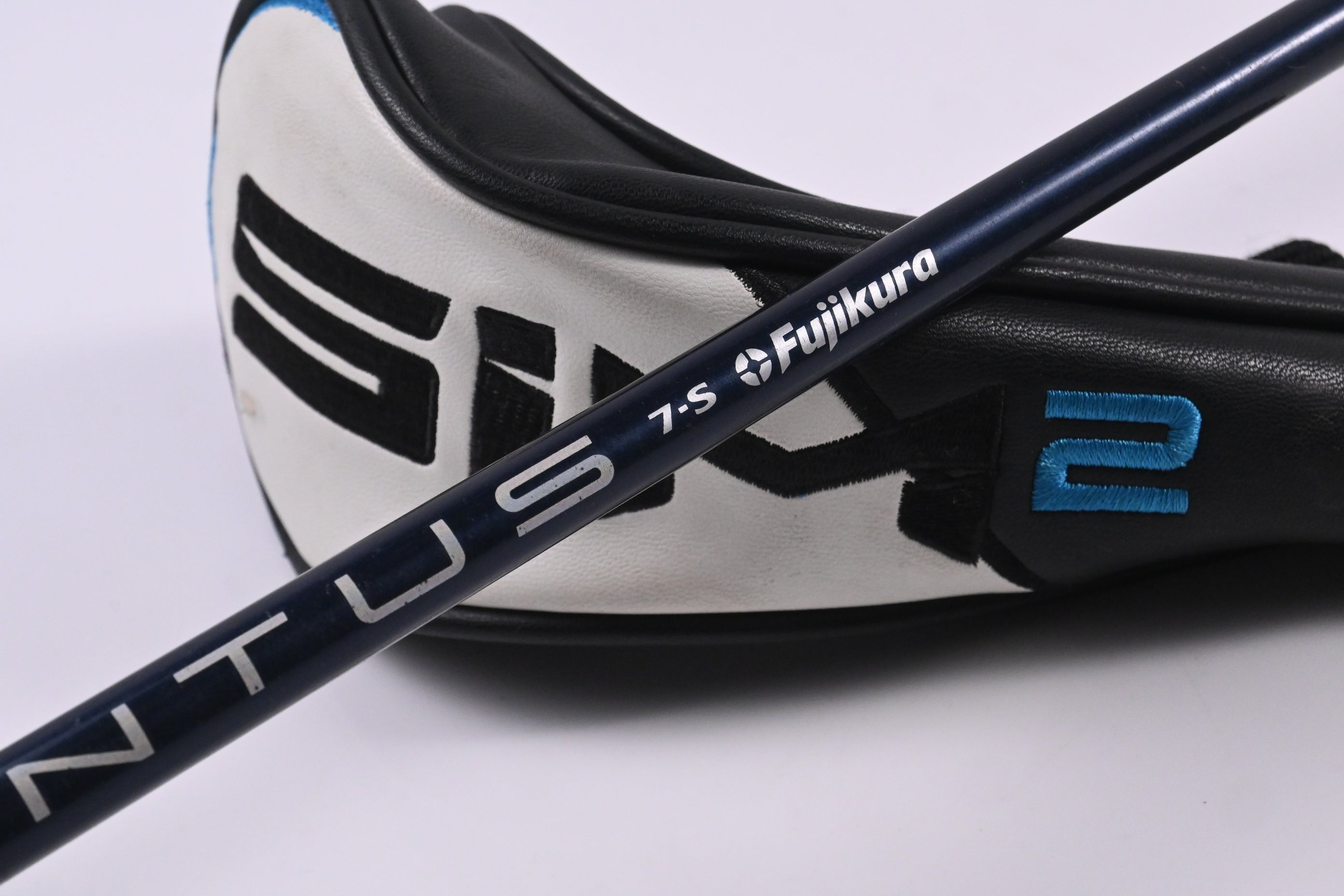 Taylormade SIM2 Max #3 Hybrid / 19 Degree / Stiff Flex Ventus Blue 7 Shaft