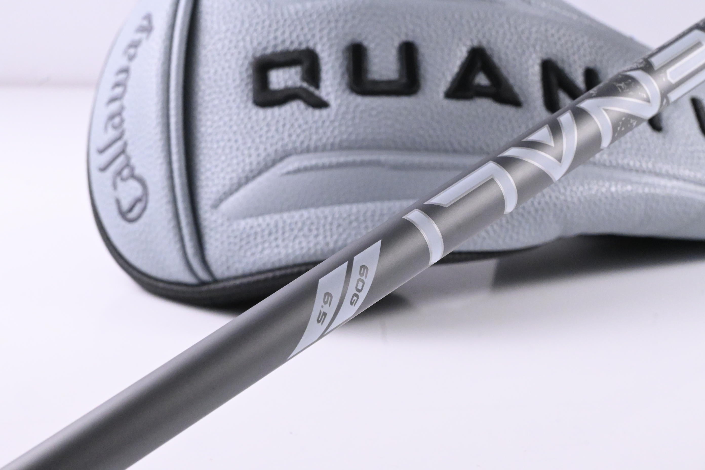 Callaway Quantum Max Driver / 9 Degree / X-Flex Denali Frost Silver 60 Shaft