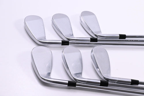 Callaway Quantum Max Irons / 5-PW / Regular Flex KBS MAX 90 Shafts
