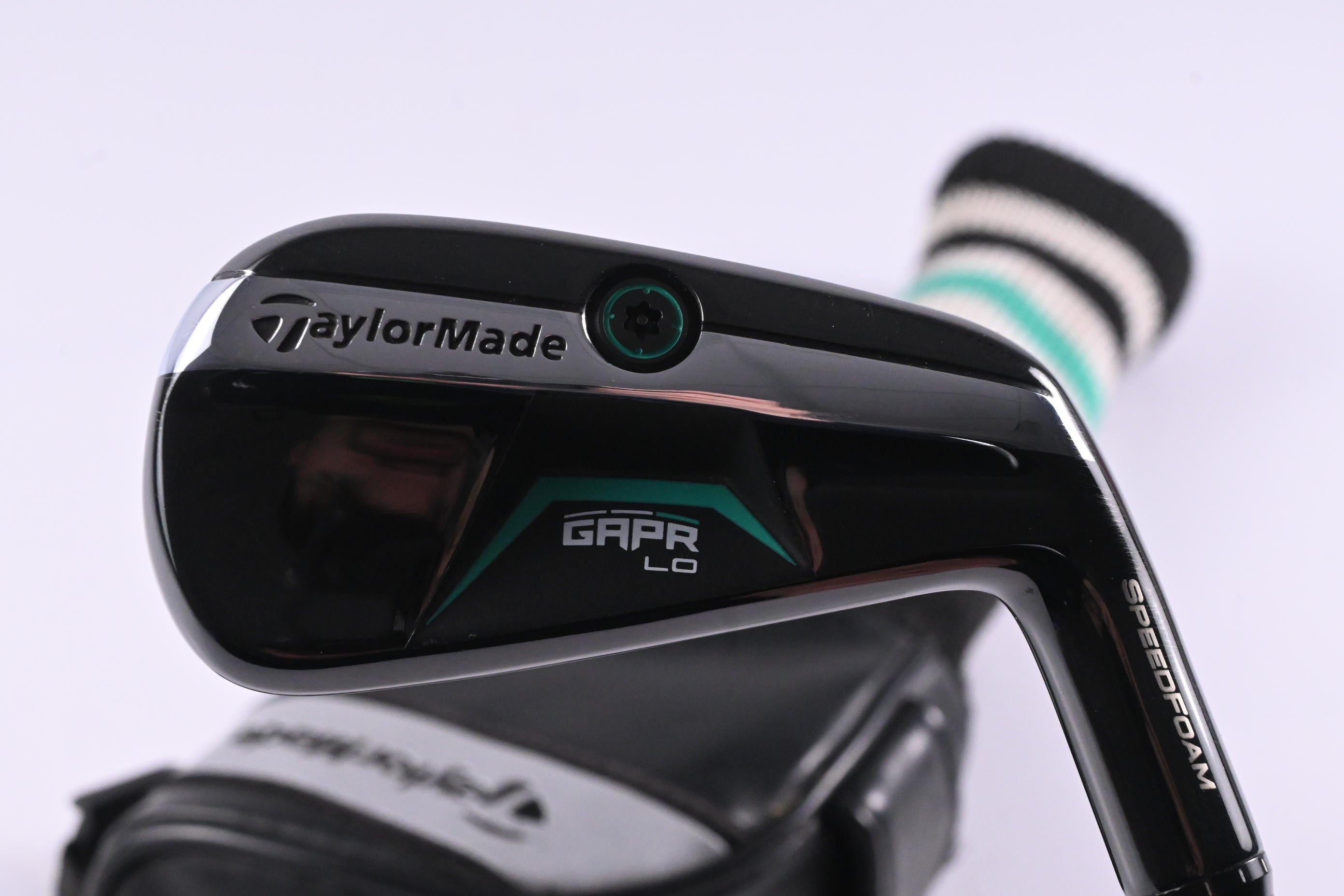 Taylormade GAPR Lo #3 Hybrid / 19 Degree / Stiff Flex KBS Hybrid 80 Shaft