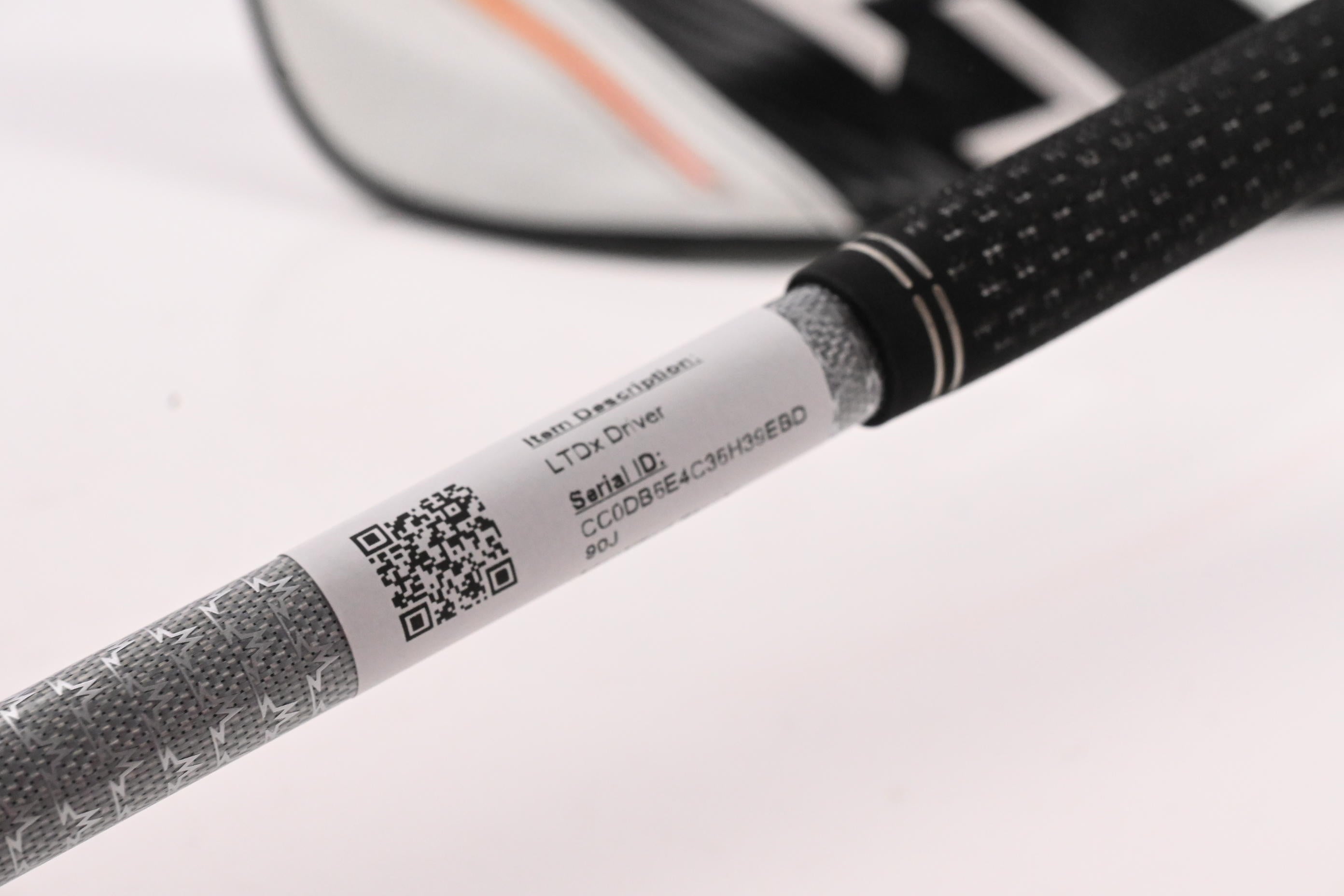 Cobra LTDx Driver / 10.5 Degree / Stiff Flex Tensei AV White  65 Shaft