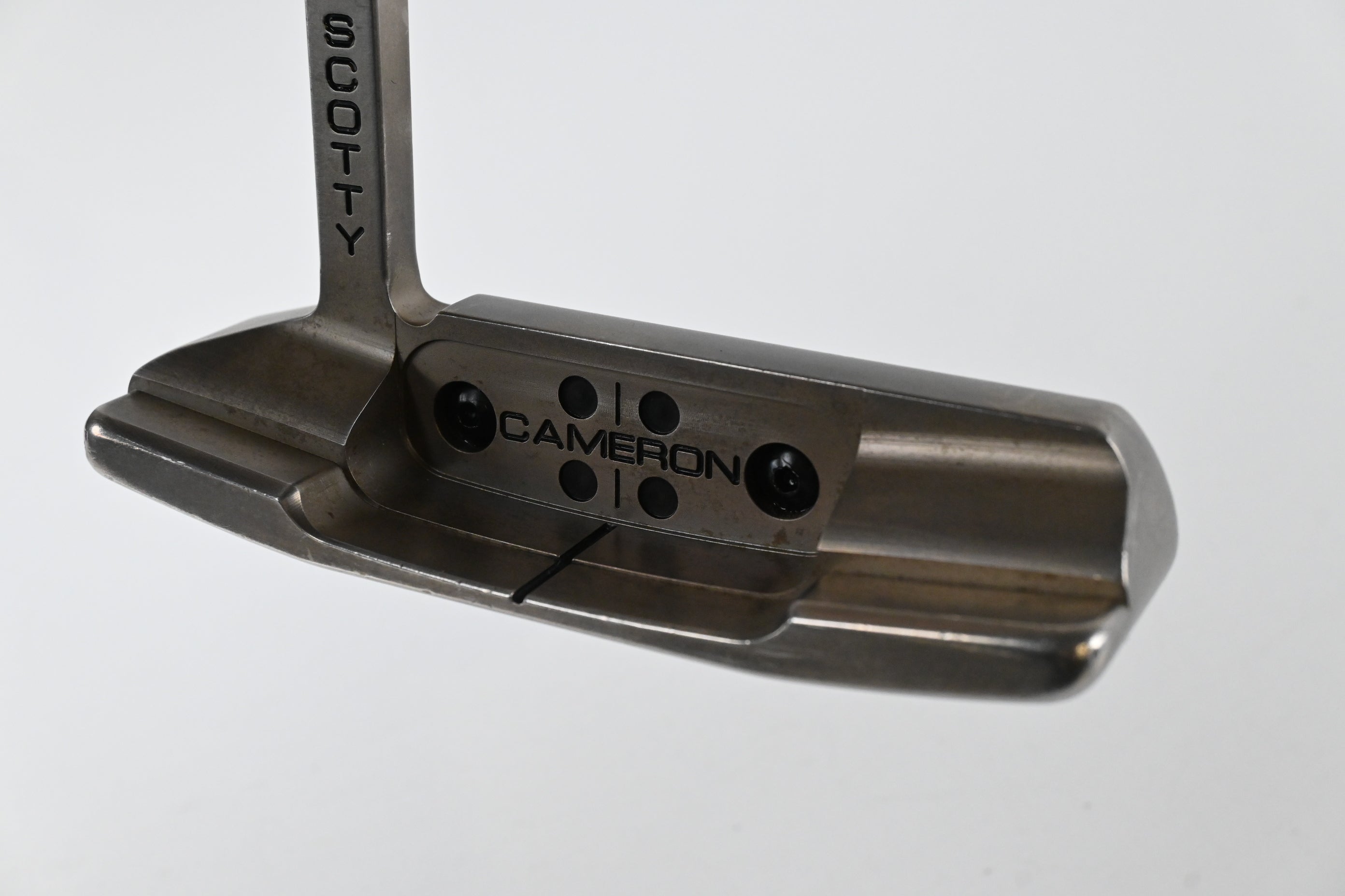 Scotty Cameron Studio Style Newport 2 Putter / 33 Inch