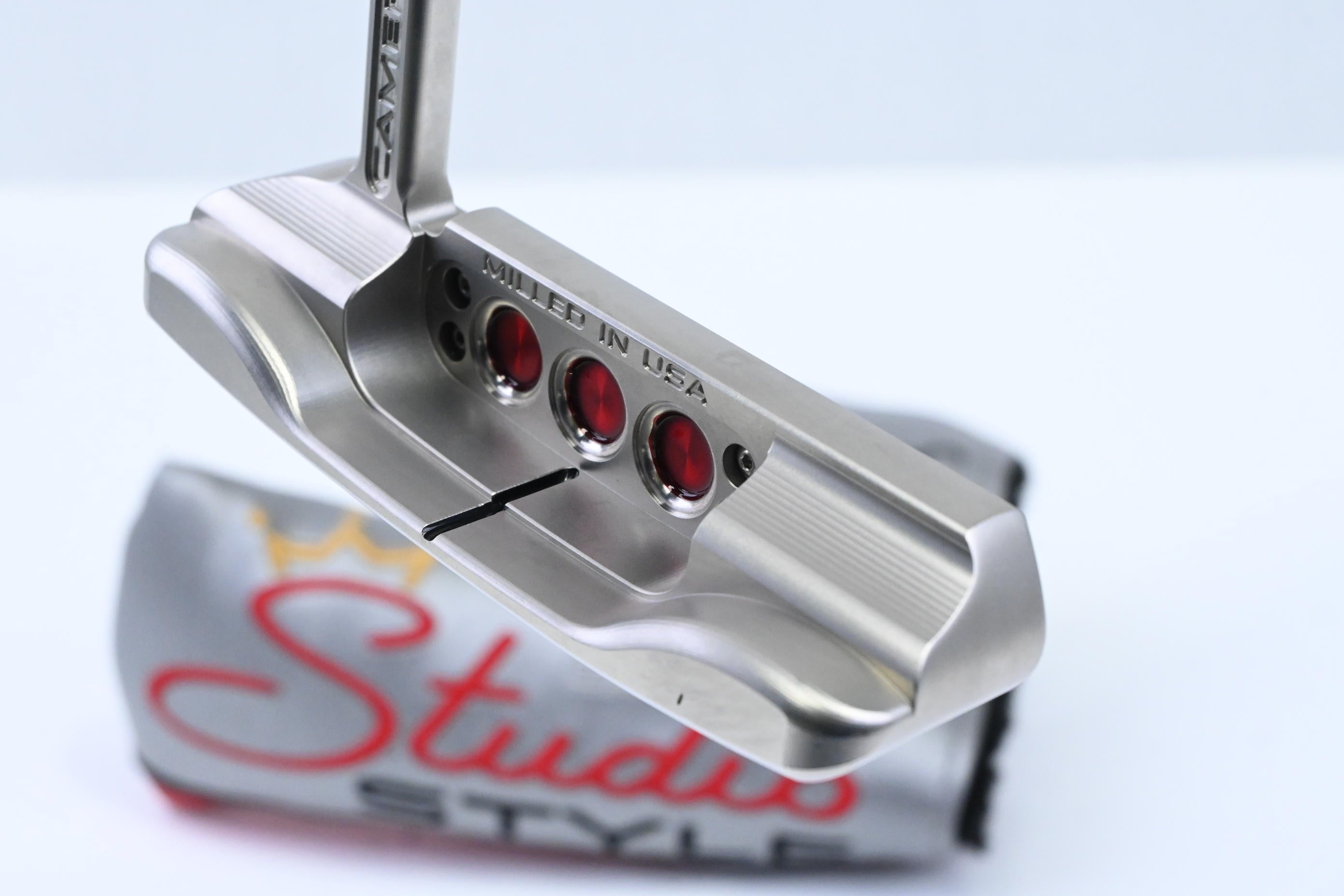 Scotty Cameron 2025 Studio Style Newport Putter / 34 Inch