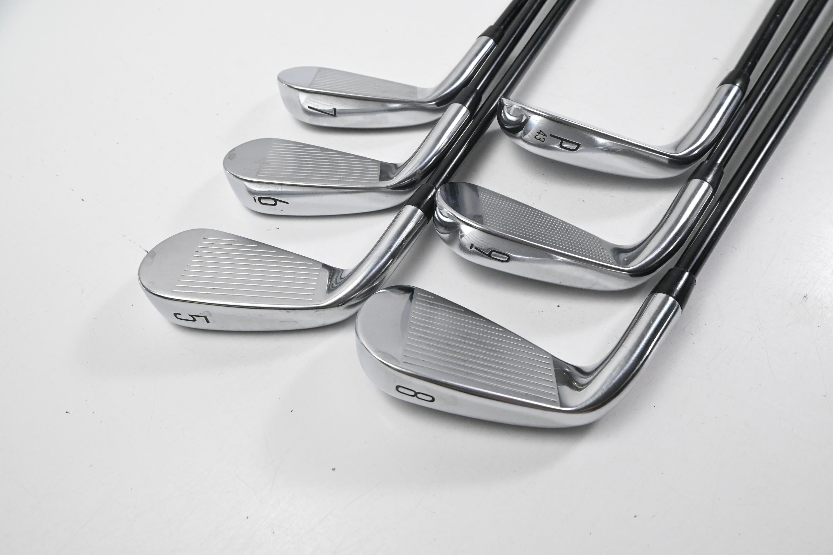 Titleist T350 Irons / 5-PW / Stiff Flex Accra iS7 Shafts