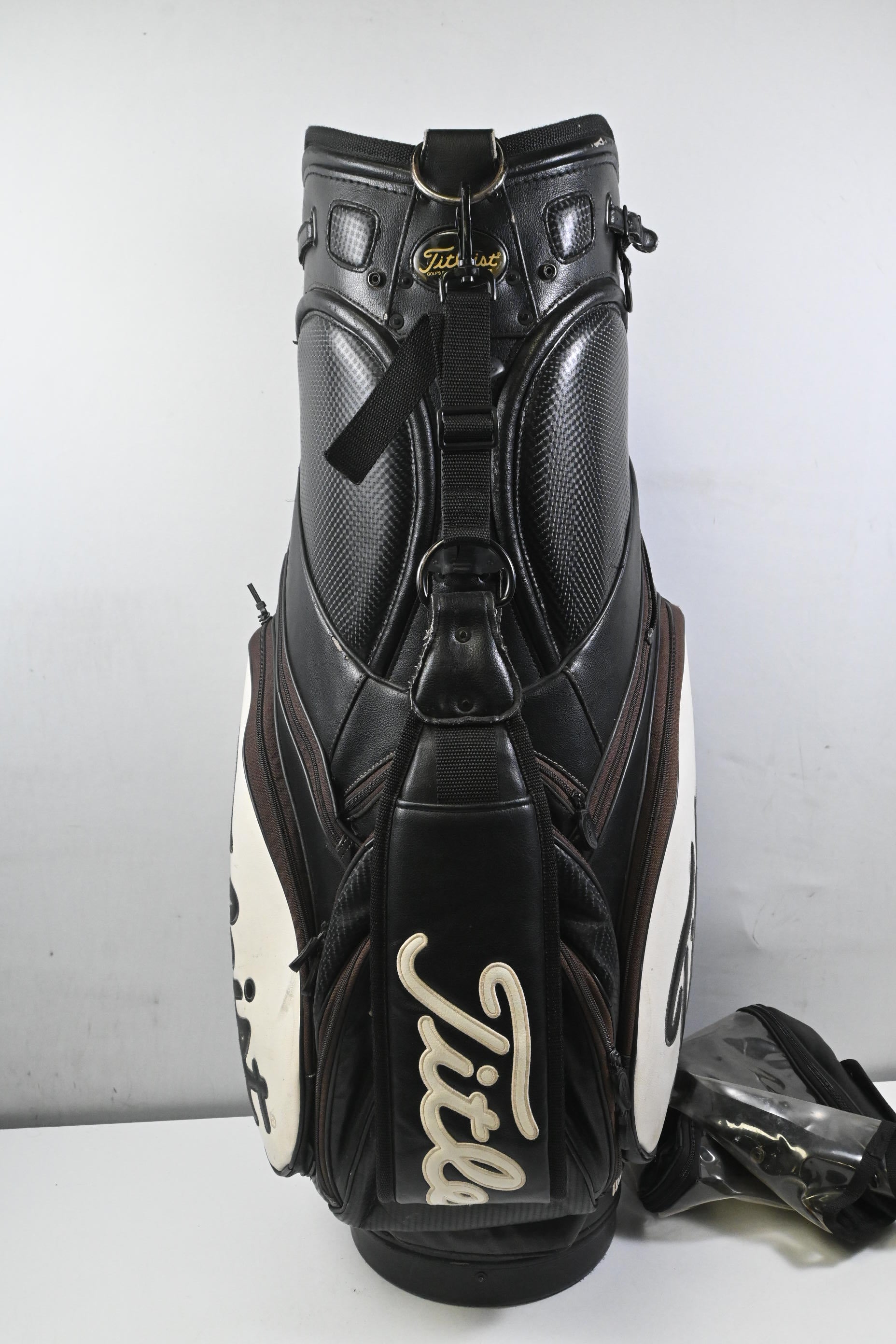 Titleist Tour Bag / 6-Way Divider / Black & White