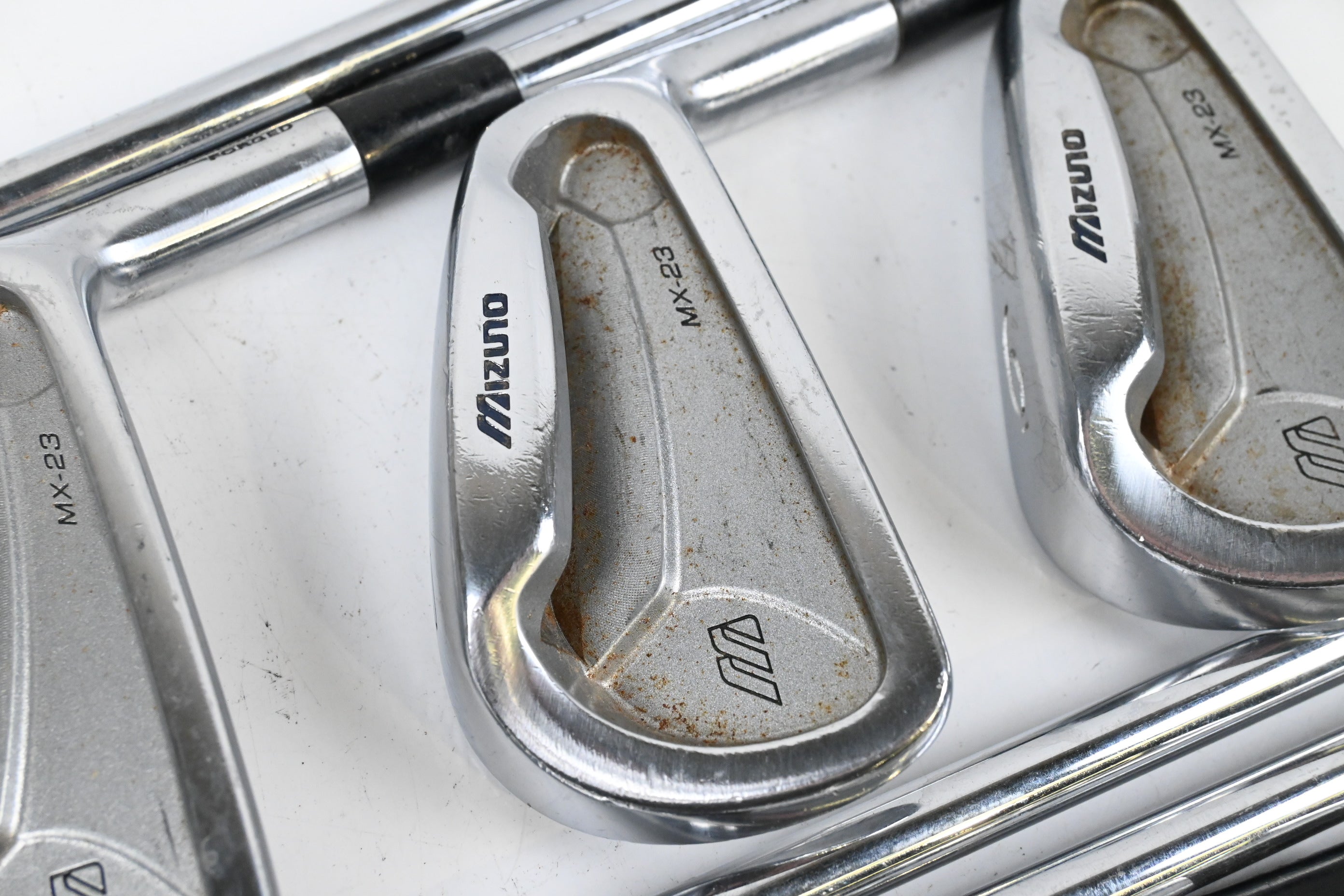 Mizuno MX-23 Irons / 3-PW / Regular Flex Dynamic Gold Lite R300 Shafts