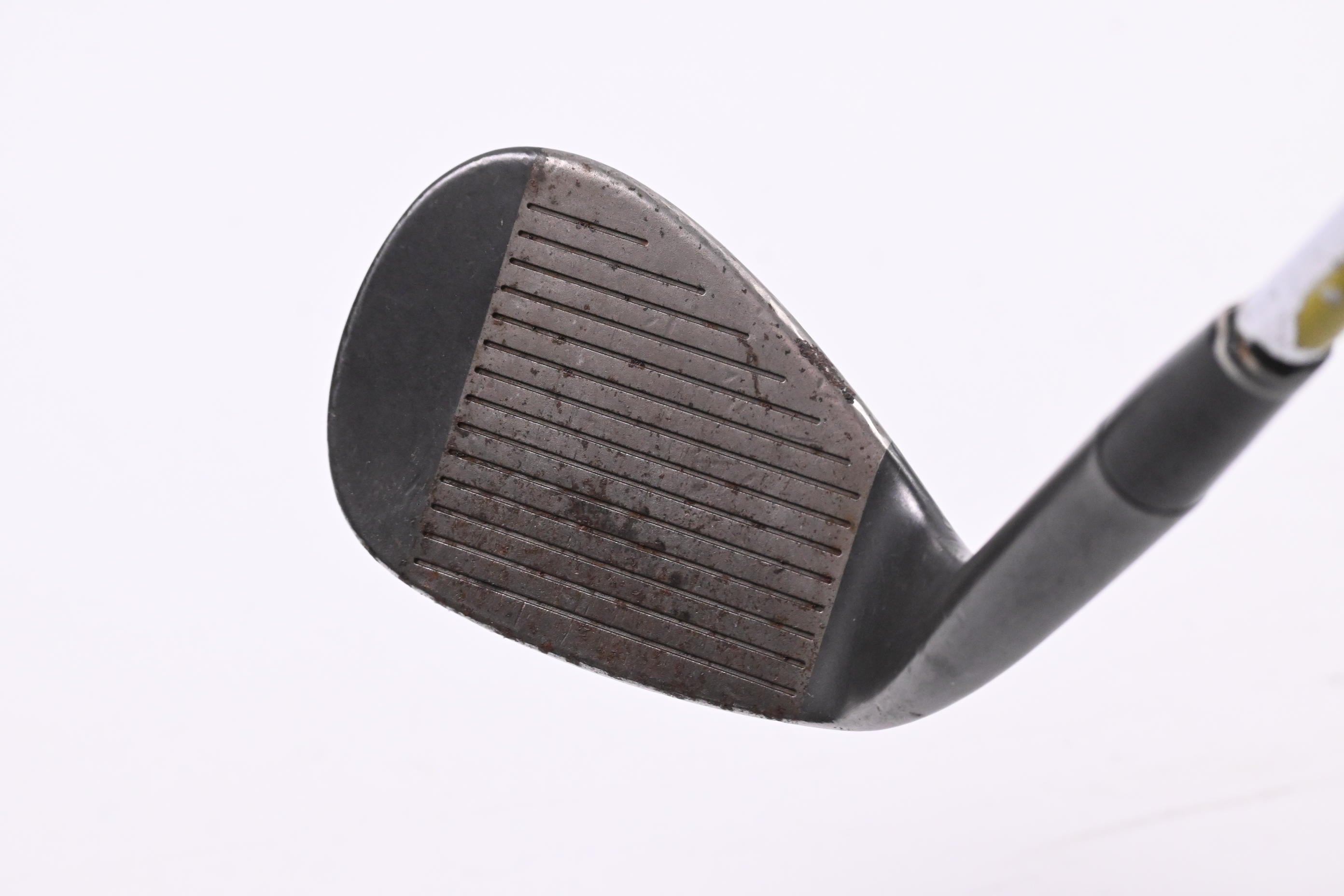 Cleveland Tour Action 900 Gap Wedge / 52 Degree / Stiff Flex Dynamic Gold Shaft