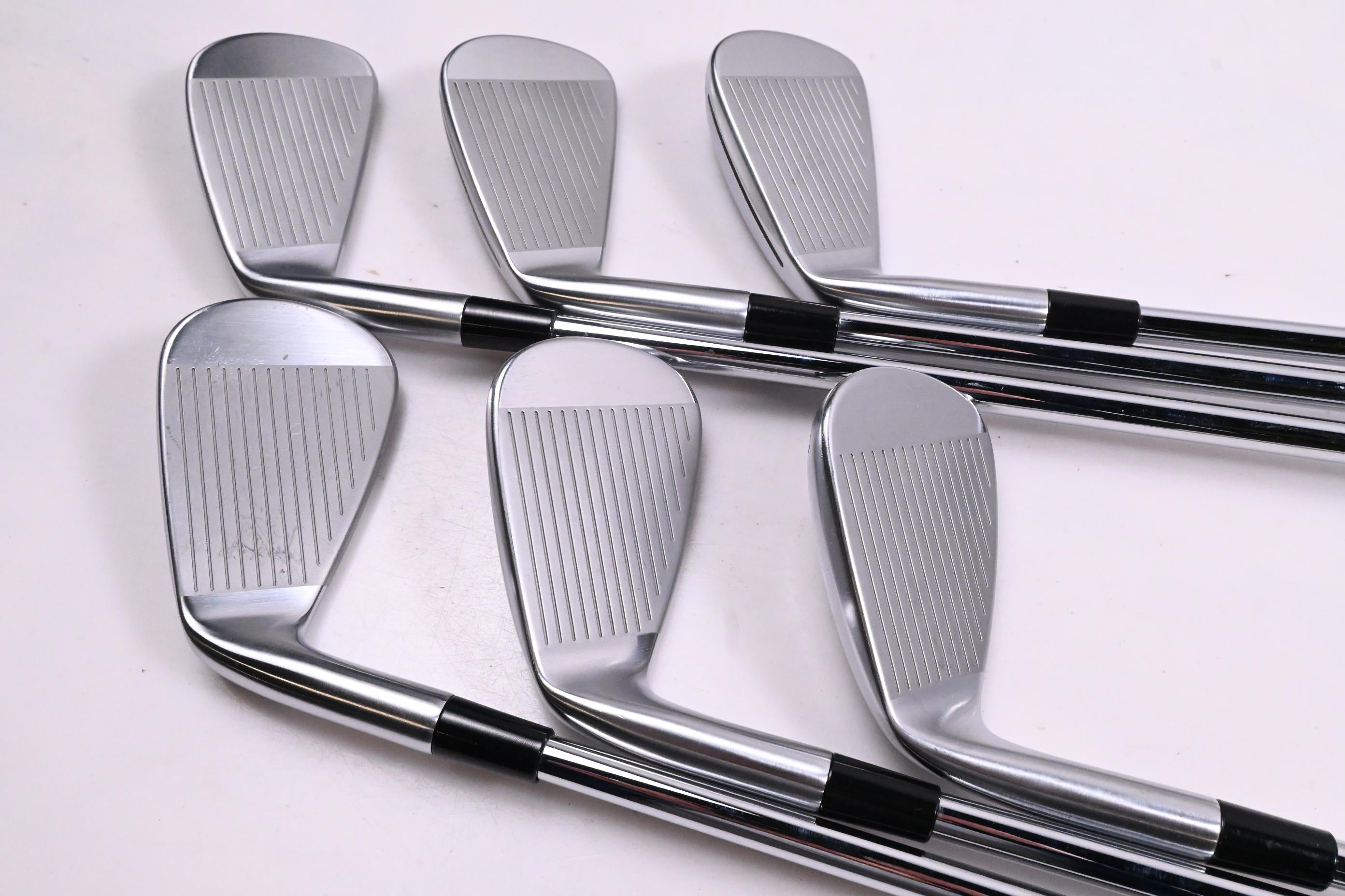 Taylormade P790 2025 Irons / 5-PW / Regular Flex N.S.Pro Modus³ Tour 105 Shafts