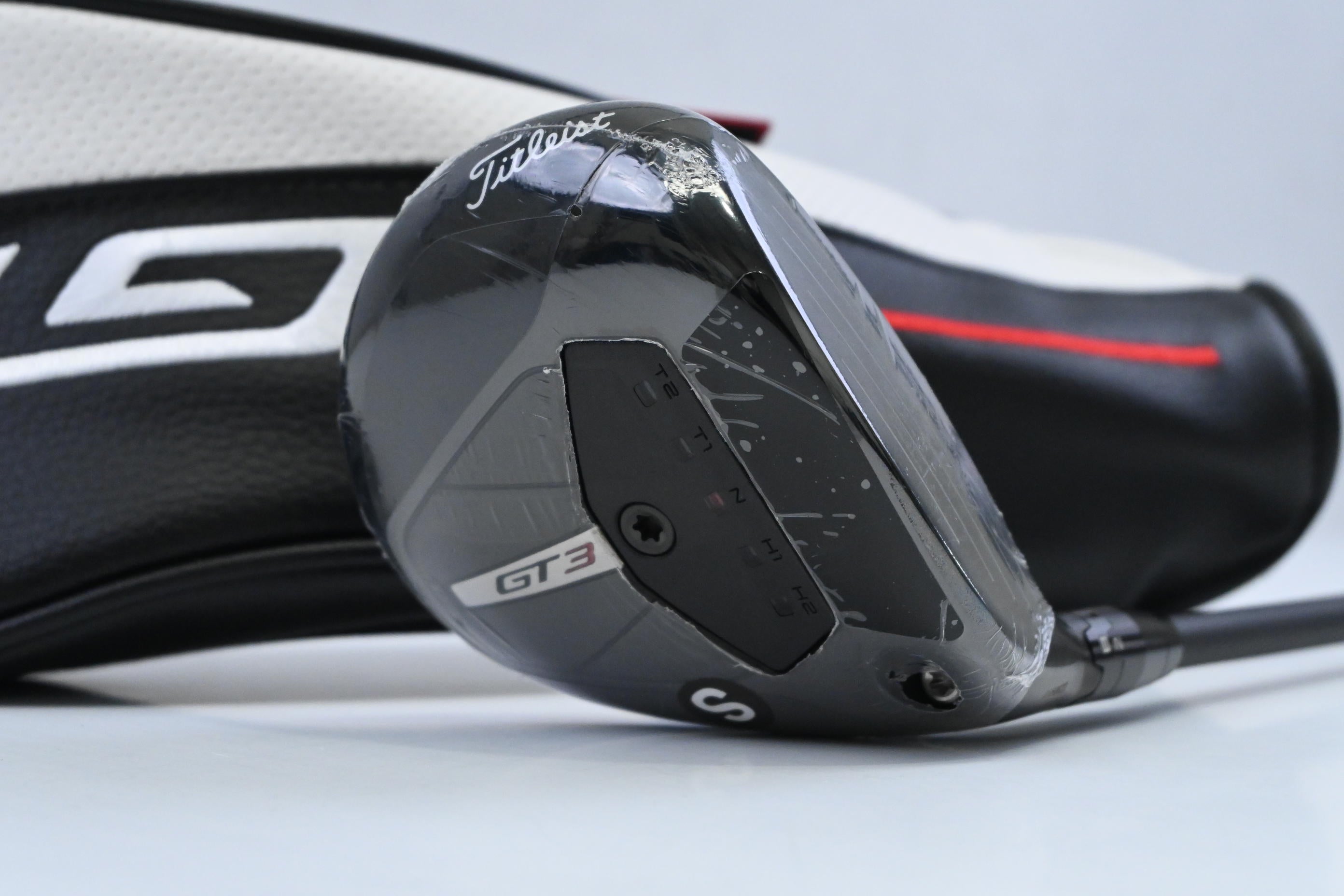 Titleist GT2 #3 Wood / 15 Degree / Stiff Flex HZRDUS Gen5 Black 70 Shaft