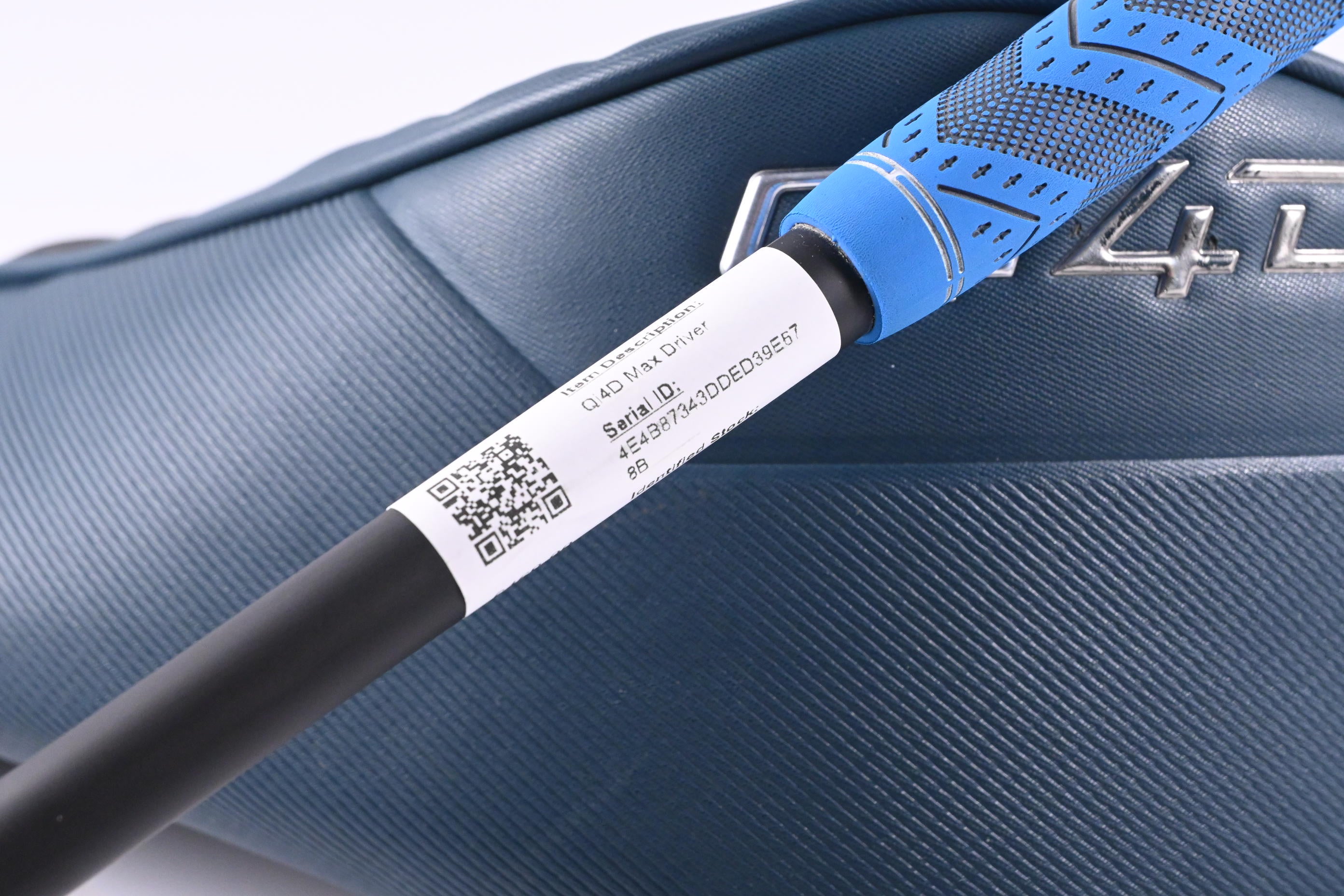 Taylormade Qi4D Max Driver / 10.5 Degree / Regular Flex REAX Blue 50 Shaft