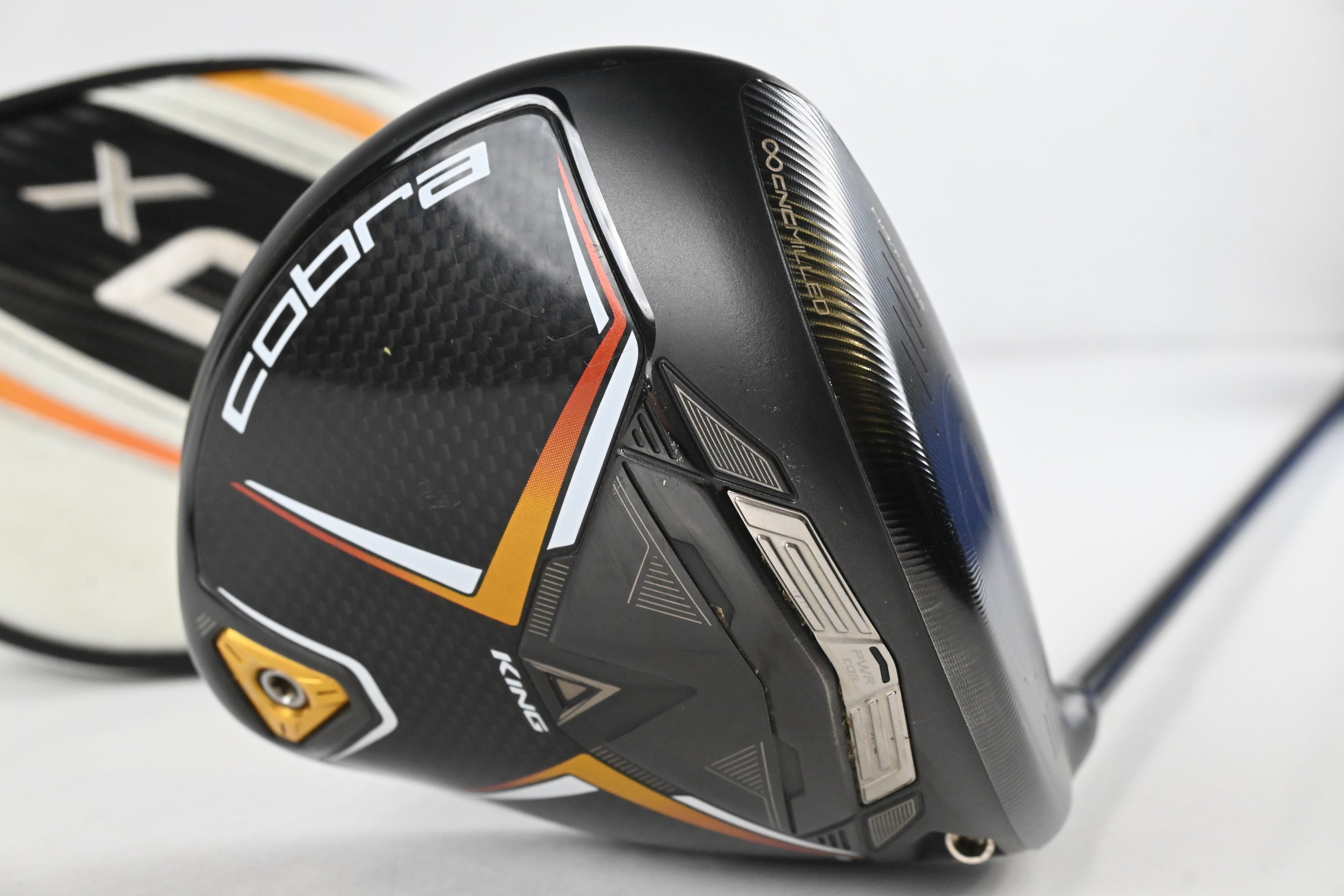 Cobra LTDx Driver / 10.5 Degree / Regular Flex UST Helium Nano Core 5 Shaft