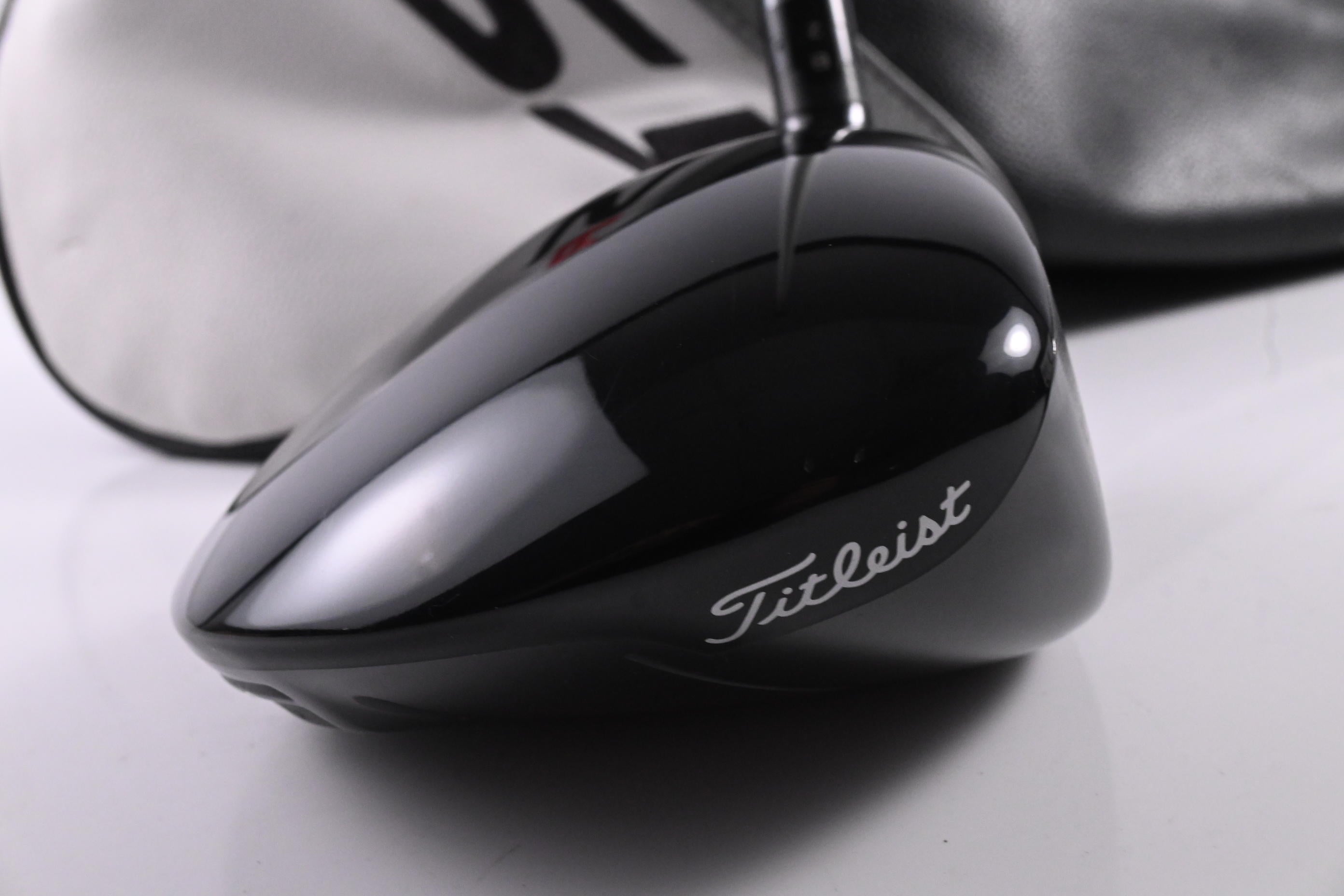 Titleist TSR3 Driver / 8 Degree / X-Flex Tour AD HD-7 Shaft