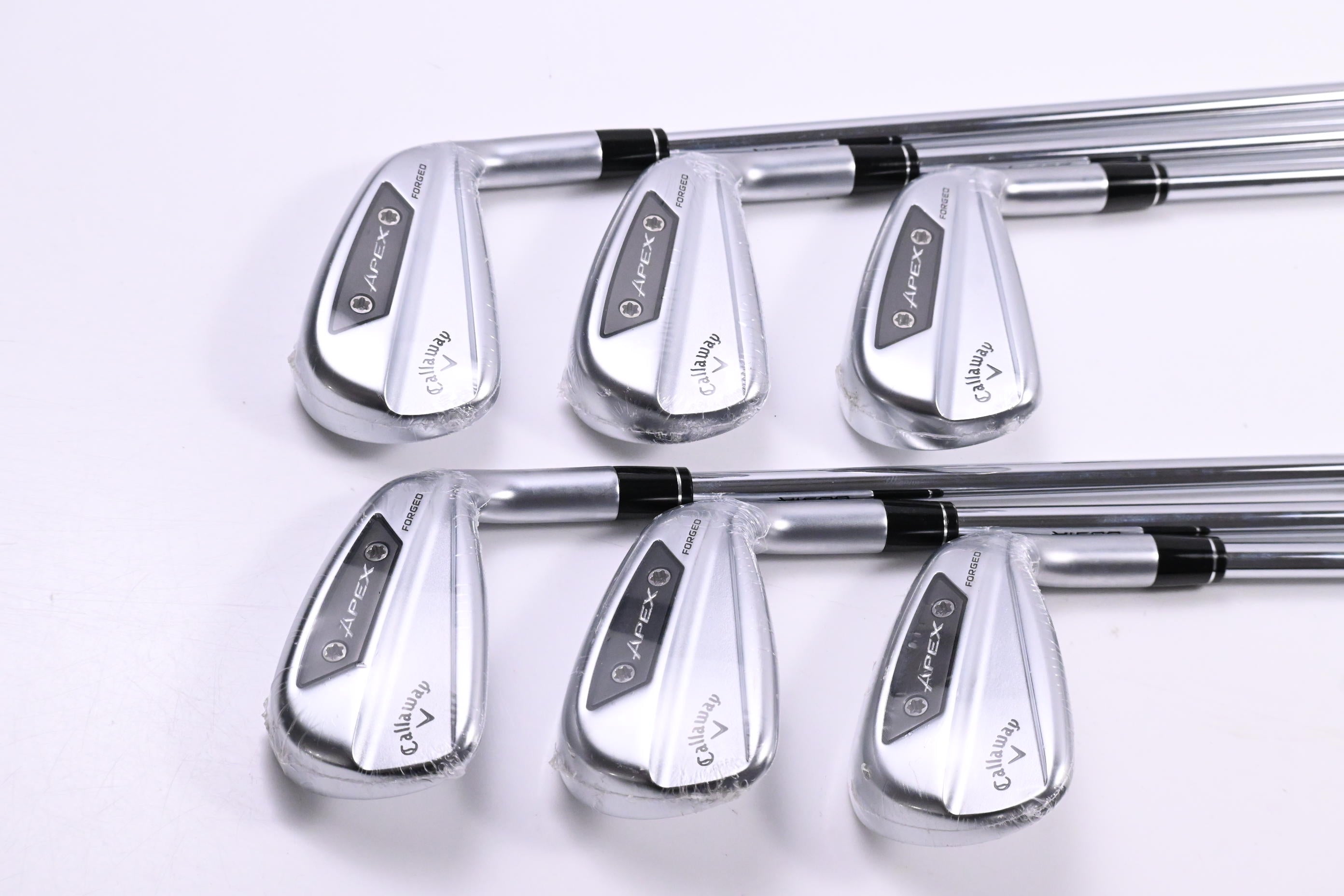 Callaway Apex Ai200 Irons / 5-PW / Regular Flex Dynamic Gold Mid 100 R300 Shaft