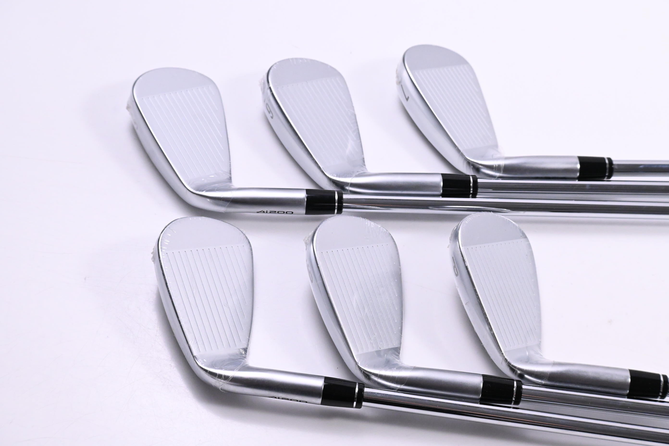 Callaway Apex Ai200 Irons / 5-PW / Regular Flex Dynamic Gold Mid 100 R300 Shaft