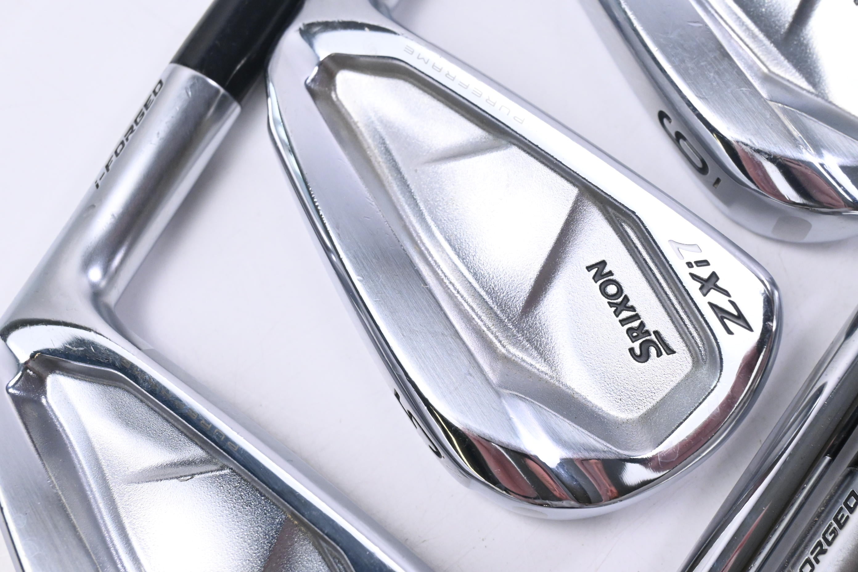 Srixon ZXi7 Irons / 4-PW / X Flex N.S.Pro Modus3 Tour 130 Shafts