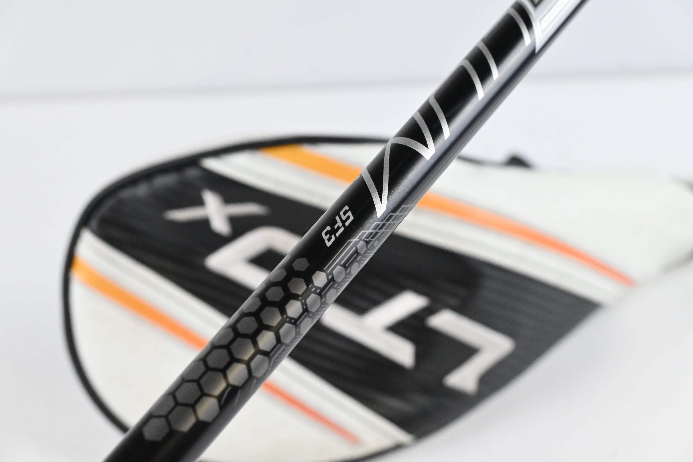 Cobra LTDx Driver / 10.5 Degree / Regular Flex UST Helium Nano Core 5 Shaft