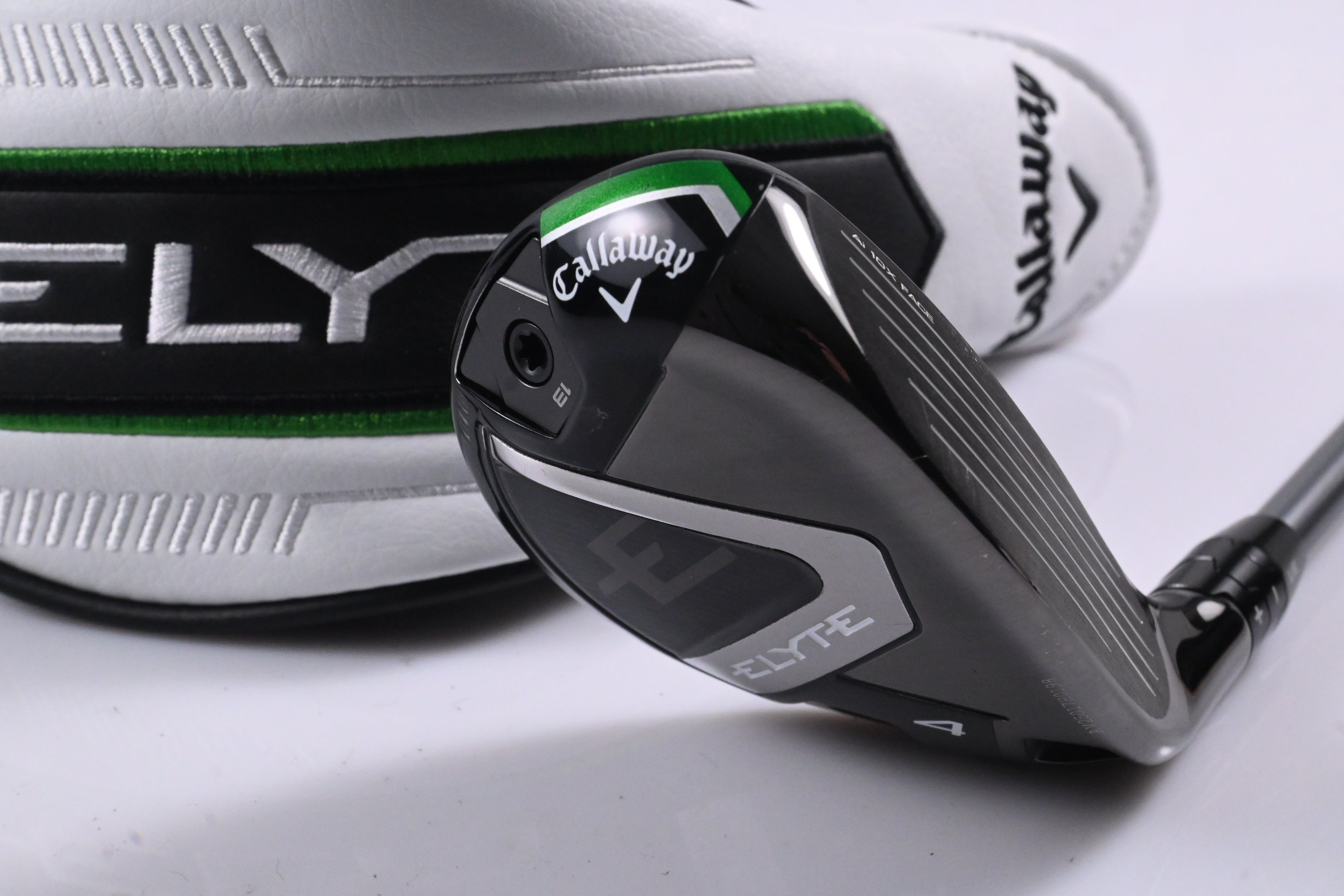 Callaway Elyte #4 Hybrid / 22 Degree / Regular Flex Denali Charcoal 60 Shaft