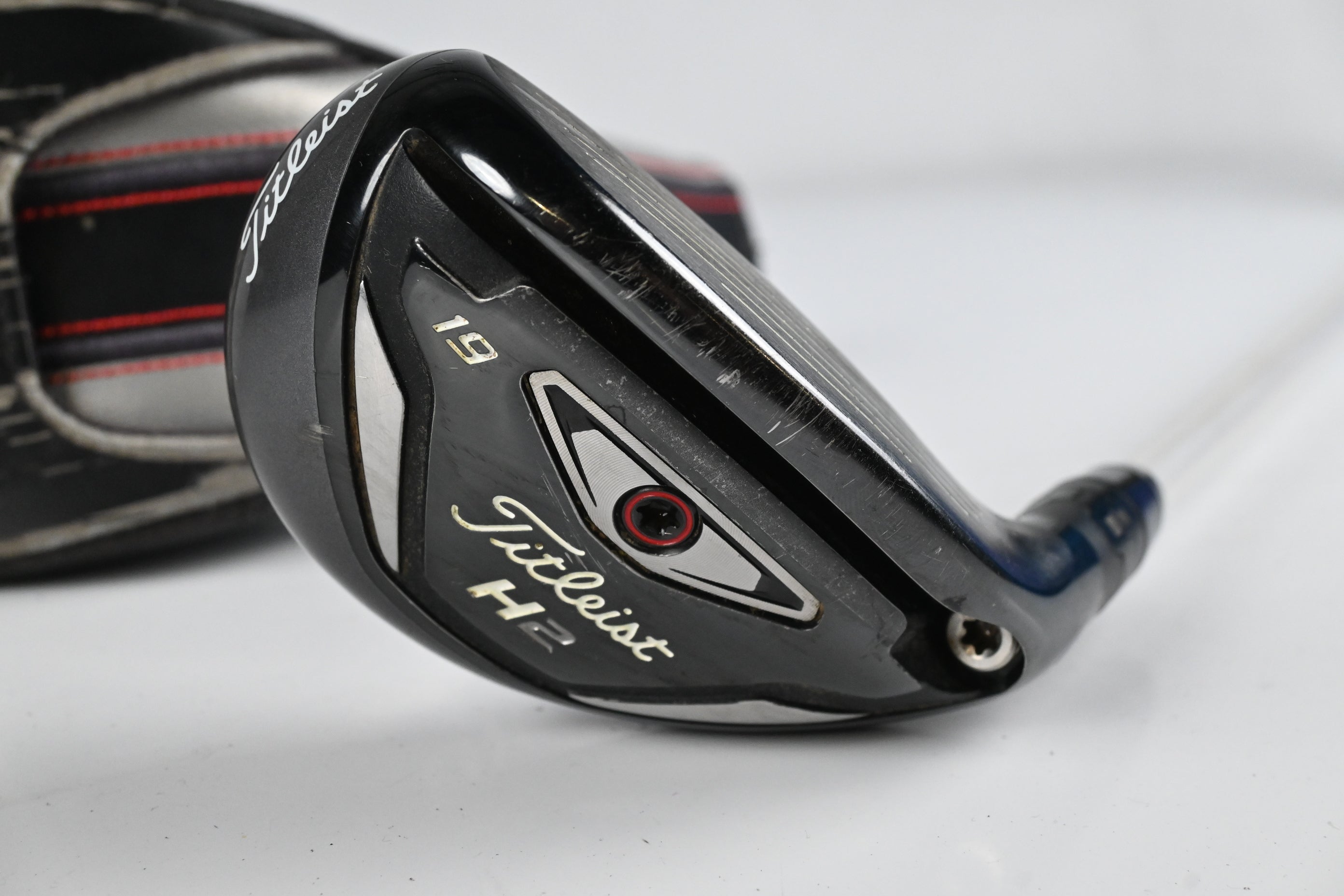 Titleist 816 H2 #3 Hybrid / 19 Degree / Stiff Flex Aldila Rogue Silver 110 MSI