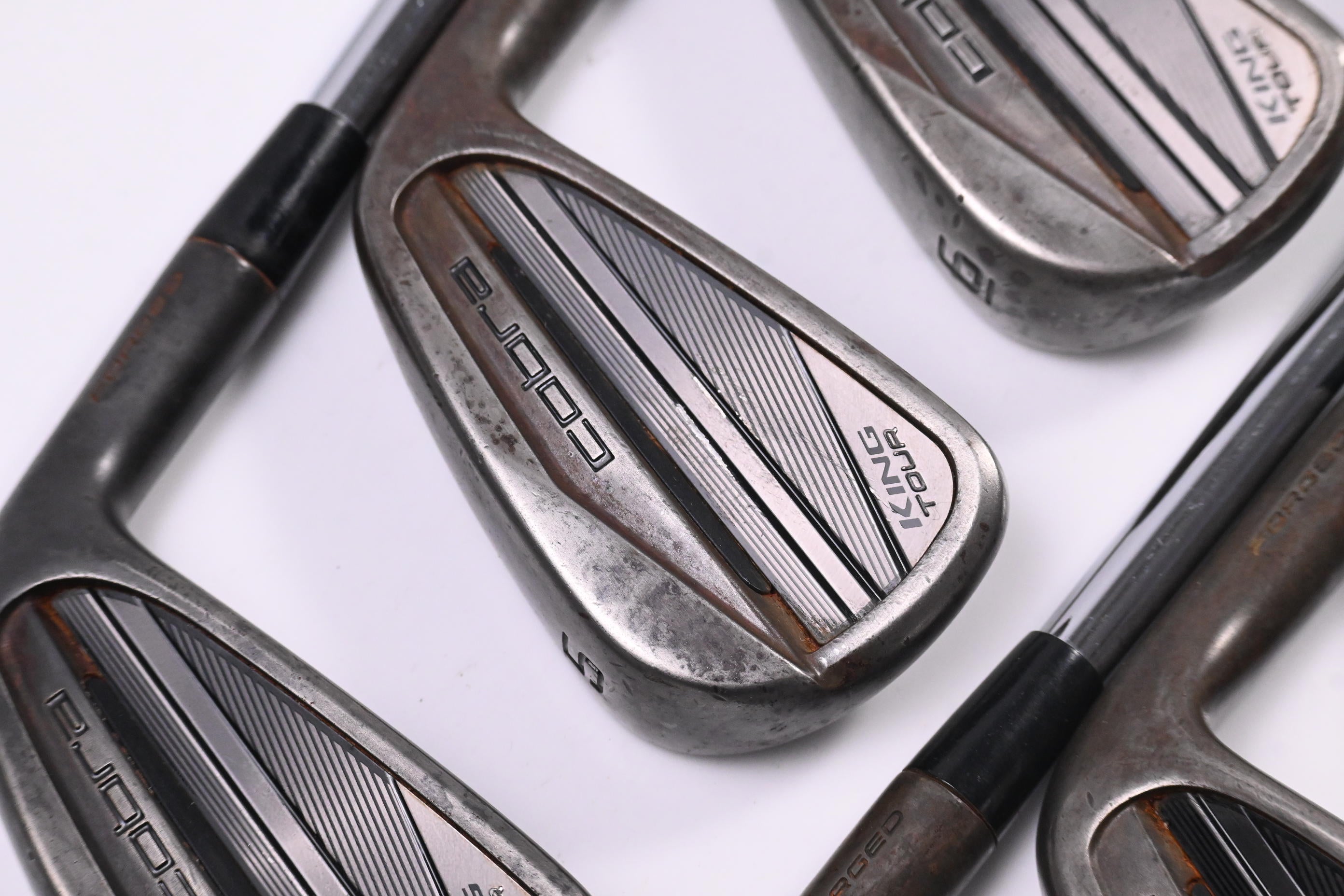 Cobra King Tour Raw 2023 Irons / 4-PW+GW / Stiff Flex KBS Tour Lite Shafts
