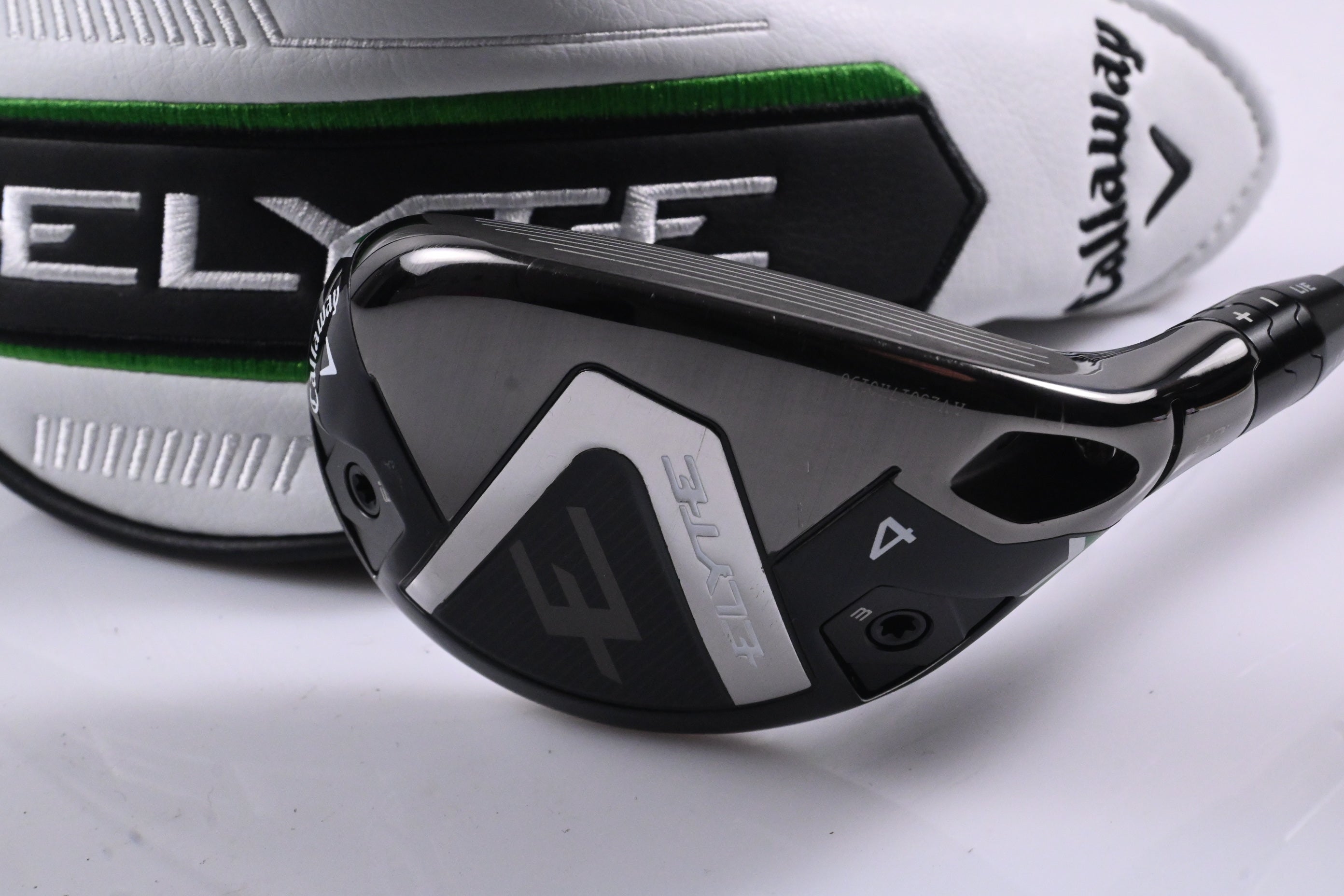 Callaway Elyte #4 Hybrid / 22 Degree / Regular Flex Denali Charcoal 60 Shaft