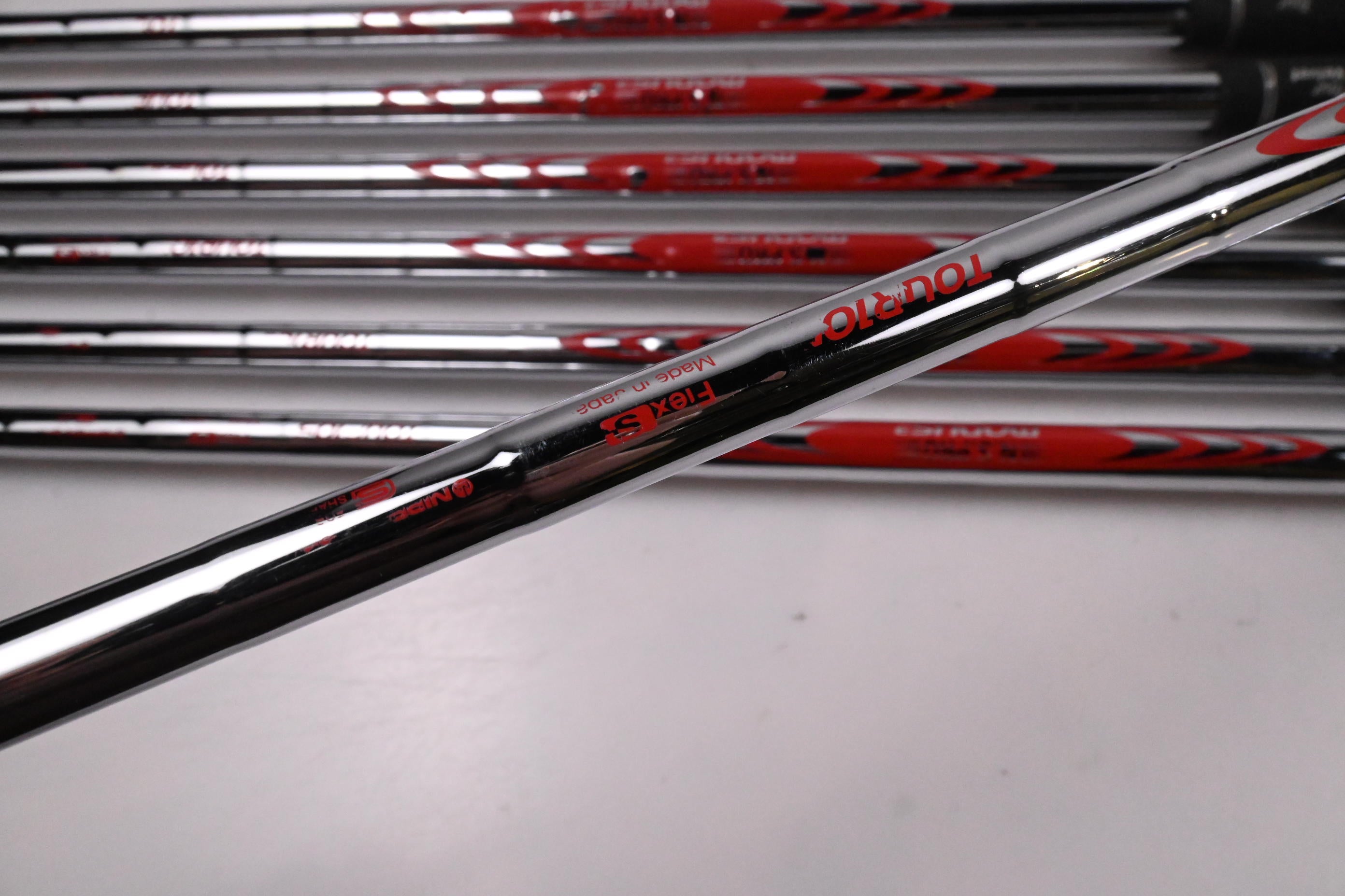 Callaway Apex TCB Irons / 4-PW / Stiff Flex N.S.Pro Modus³ Tour 105 Shafts