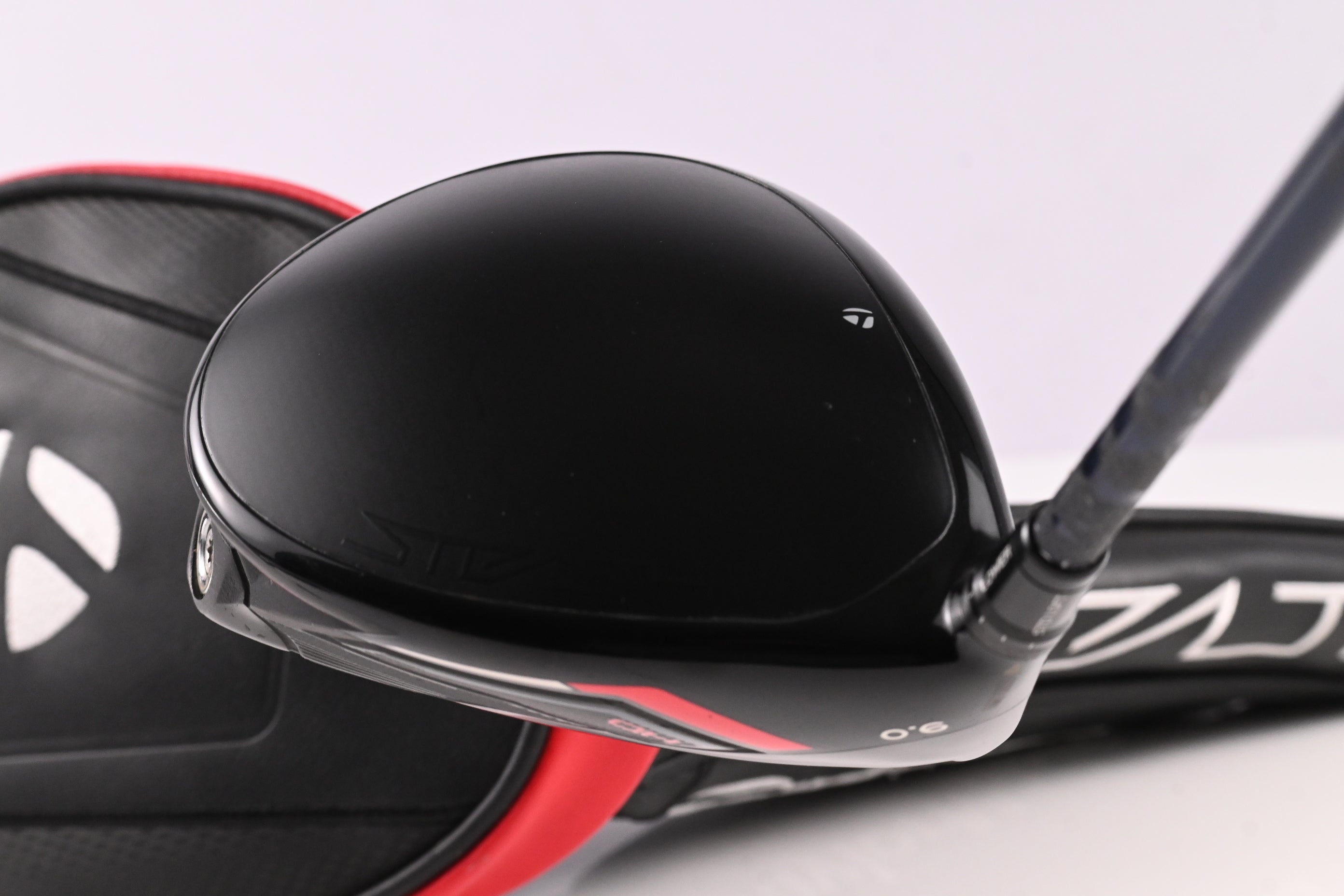 Left Hand Taylormade Stealth HD Driver / 9 Degree / Stiff Flex Ventus Blue 5