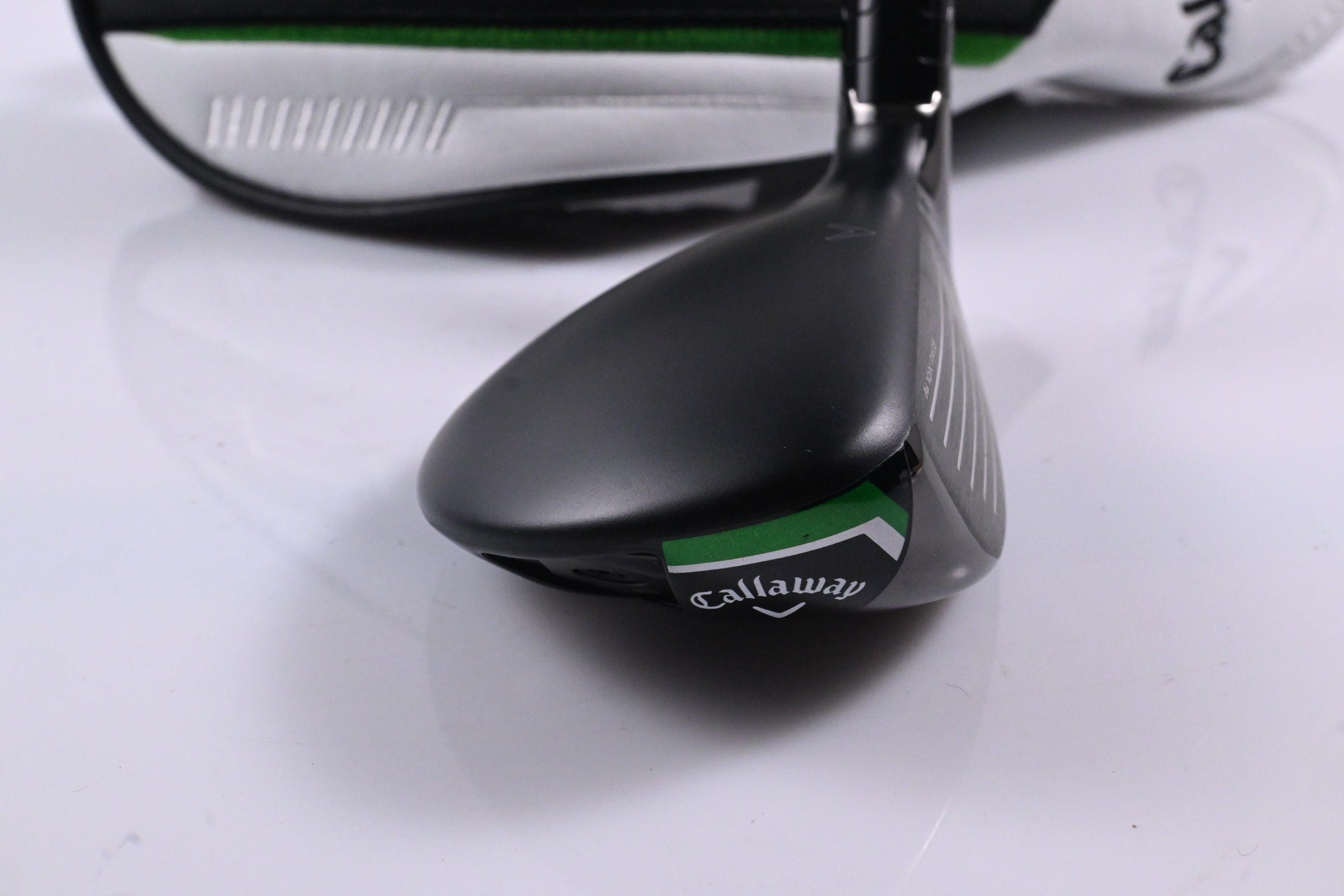 Callaway Elyte #4 Hybrid / 22 Degree / Regular Flex Denali Charcoal 60 Shaft