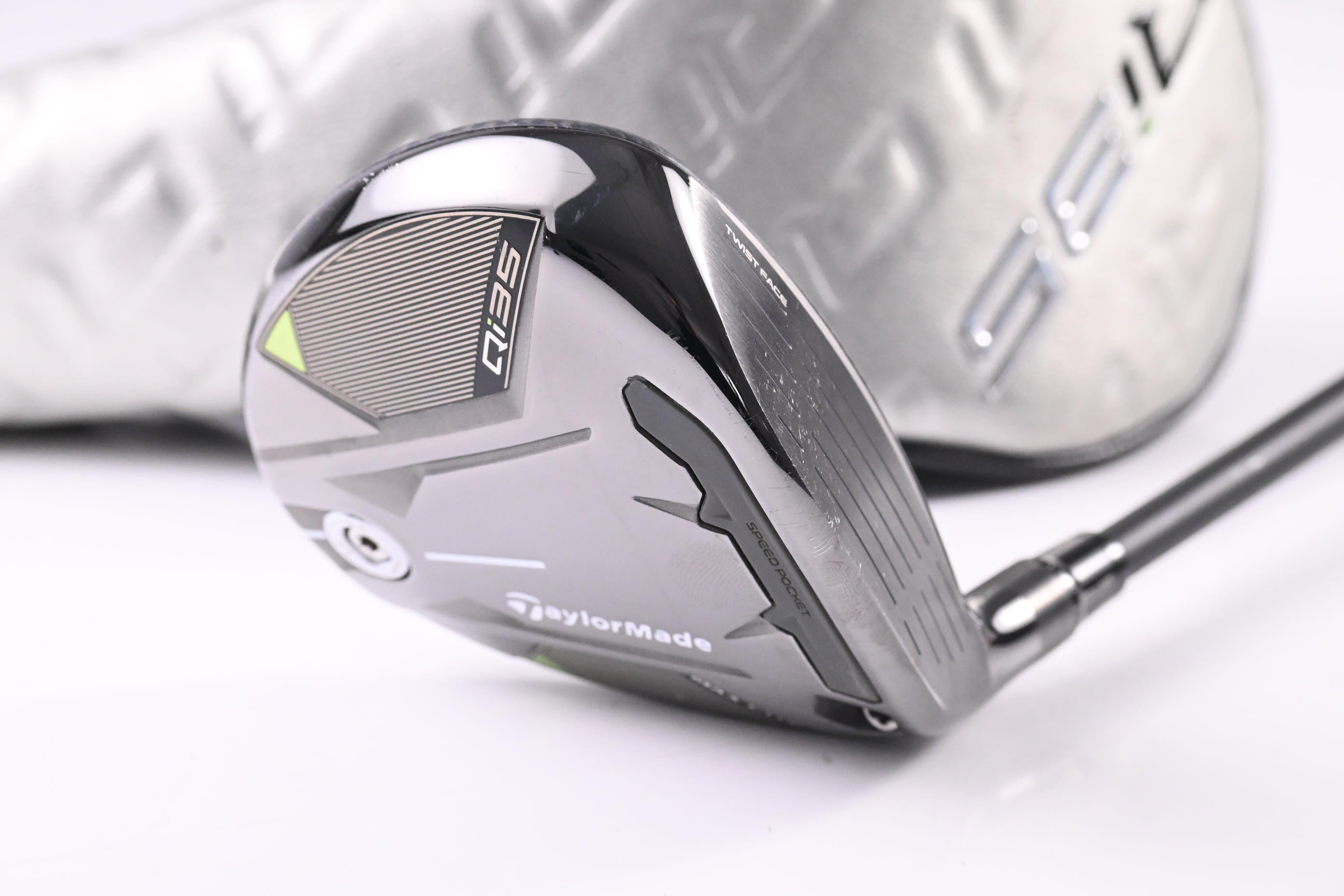 Taylormade Qi35 Max Lite #5 Wood / 18.5 Degree / Senior Flex Vanquish 4 Shaft