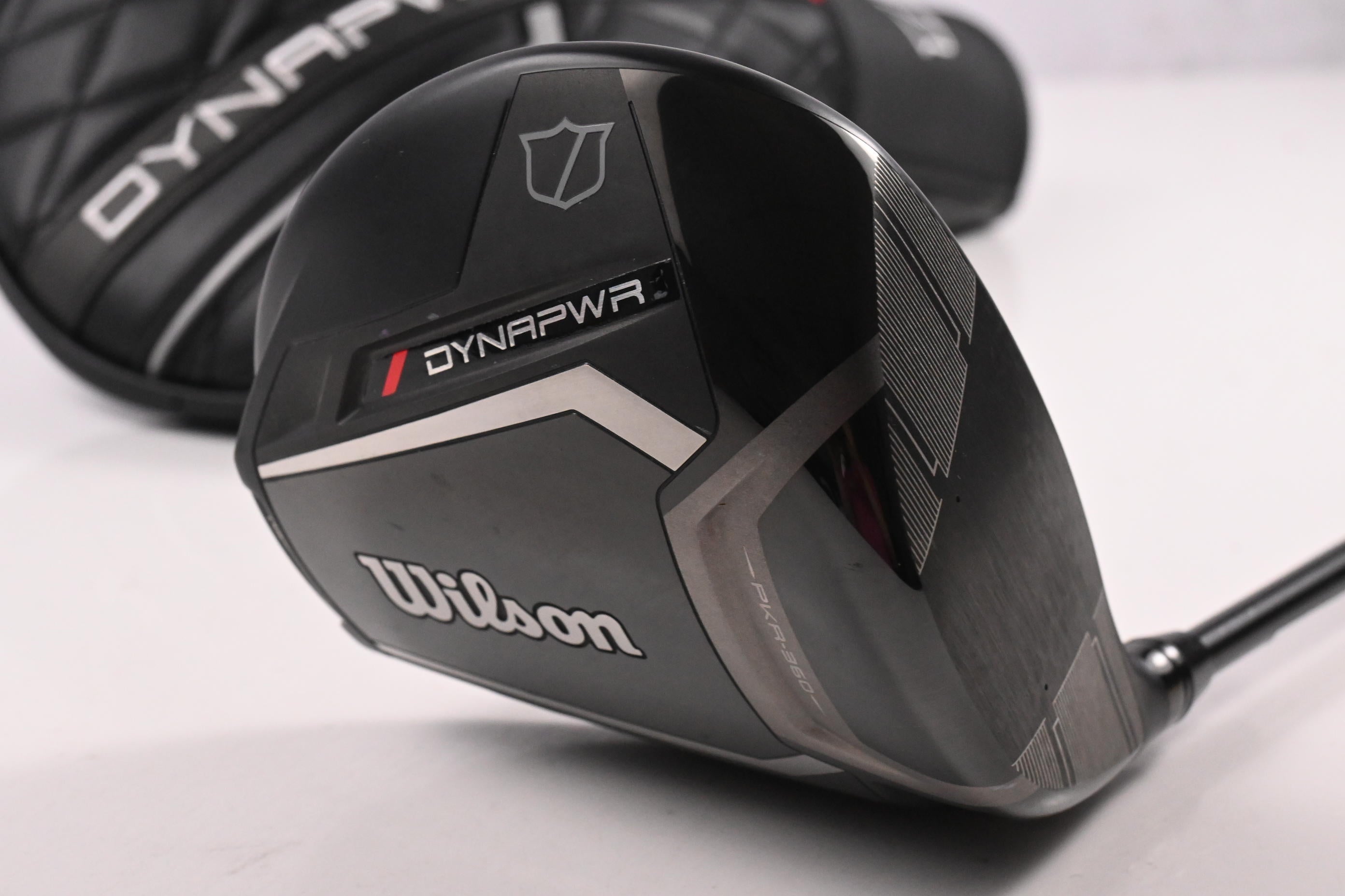 Wilson DYNAPWR Max+ Driver / 10.5 Degree / Stiff Flex Denali Black 60 Shaft